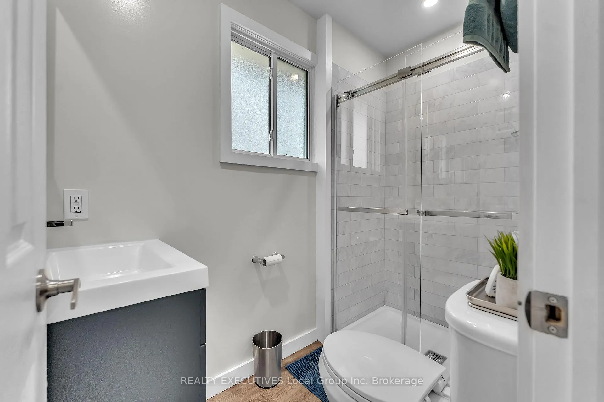 Photo 11 of 44 Lakeshore Road, Bonfield — HOMEH