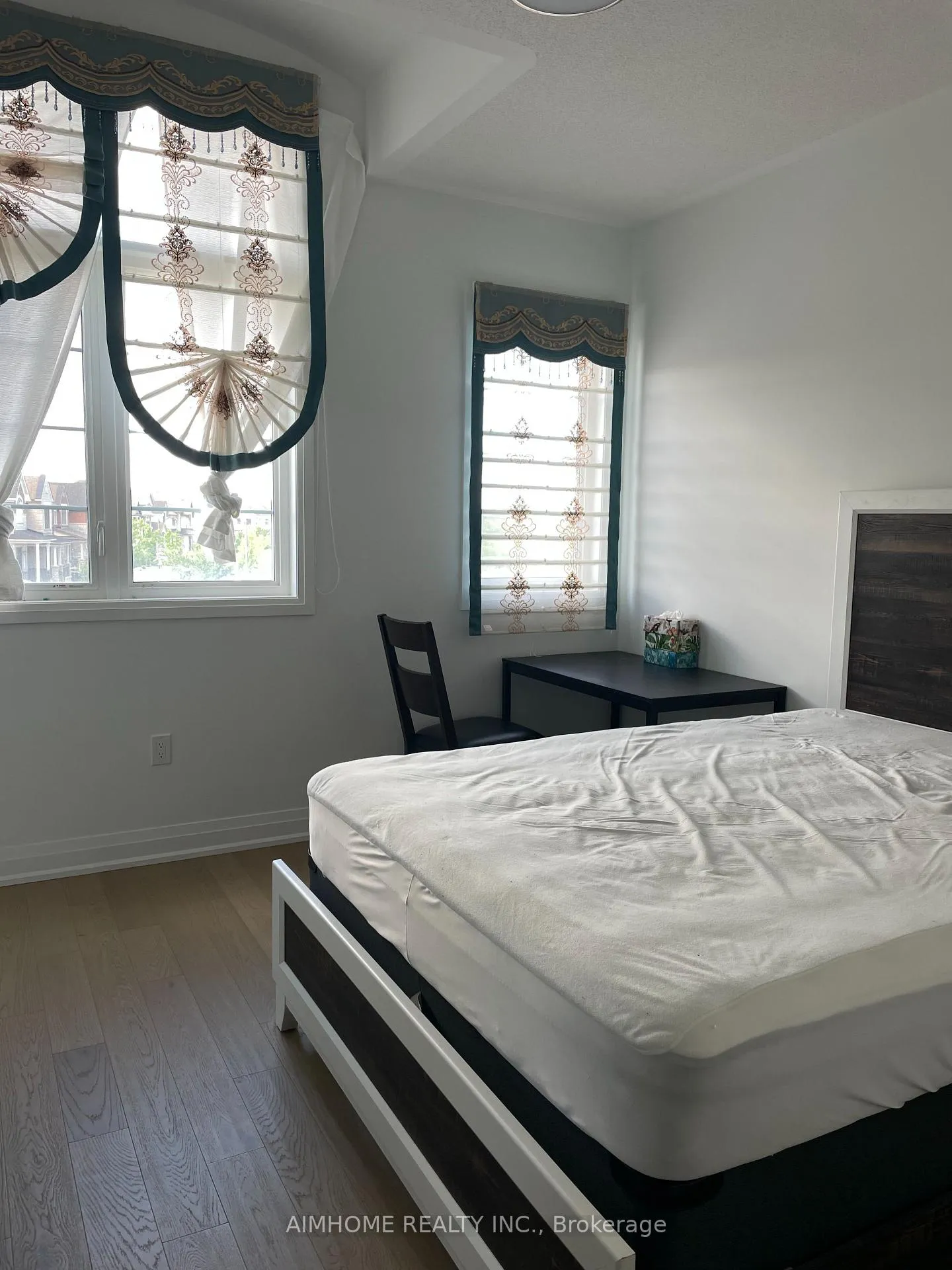 Photo 3 of Unit Master, 3036 William Cutmore Boulevard, Oakville, Joshua Meadows — HOMEH