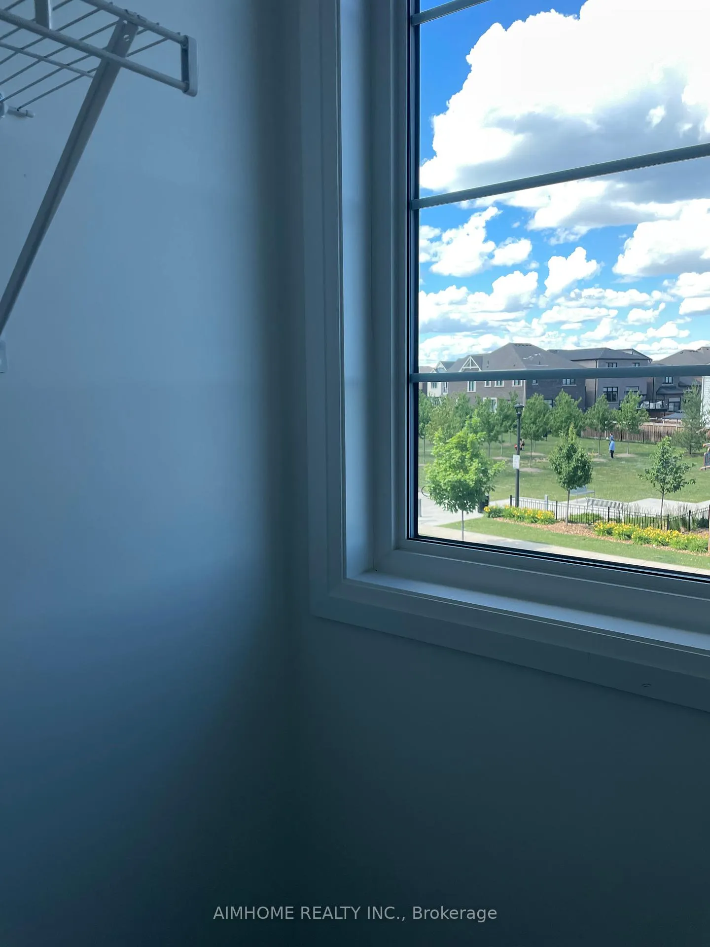 Photo 5 of Unit Master, 3036 William Cutmore Boulevard, Oakville, Joshua Meadows — HOMEH