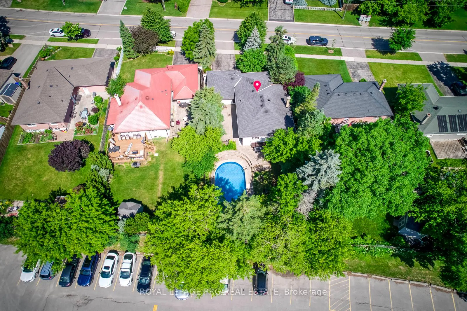 Photo 4 of 598 Wildwood Drive, Oakville, West — HOMEH