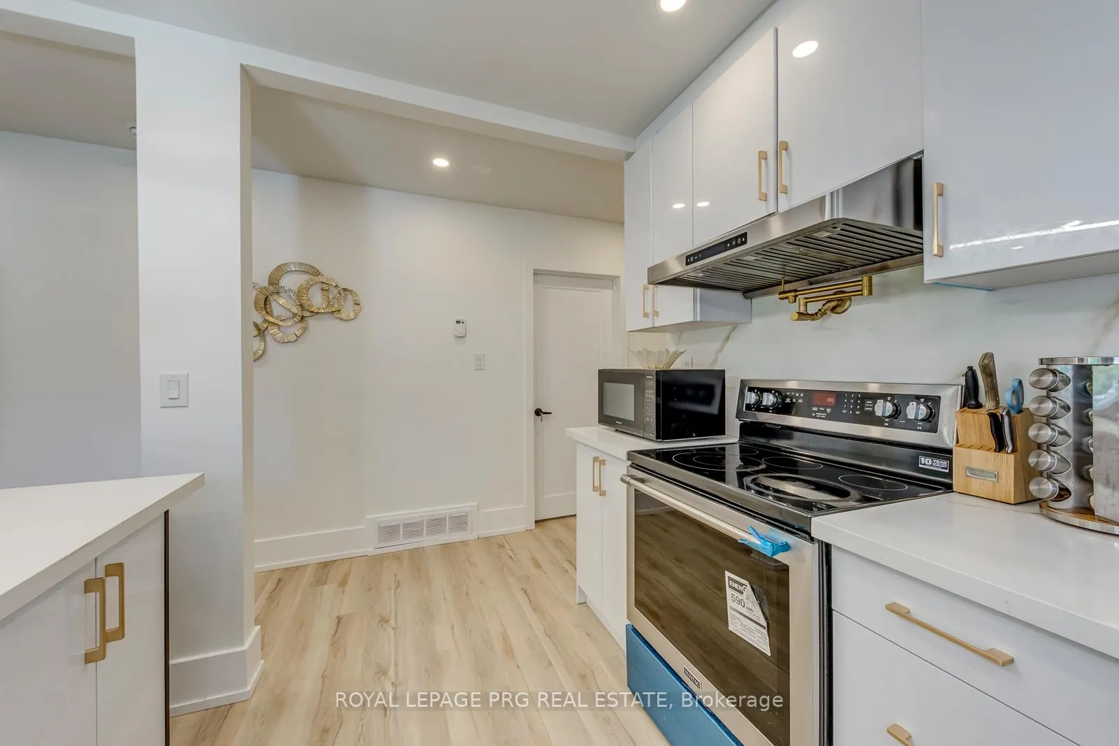 Photo 48 of 598 Wildwood Drive, Oakville, West — HOMEH