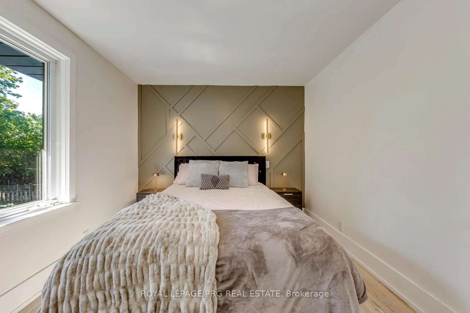 Photo 25 of 598 Wildwood Drive, Oakville, West — HOMEH