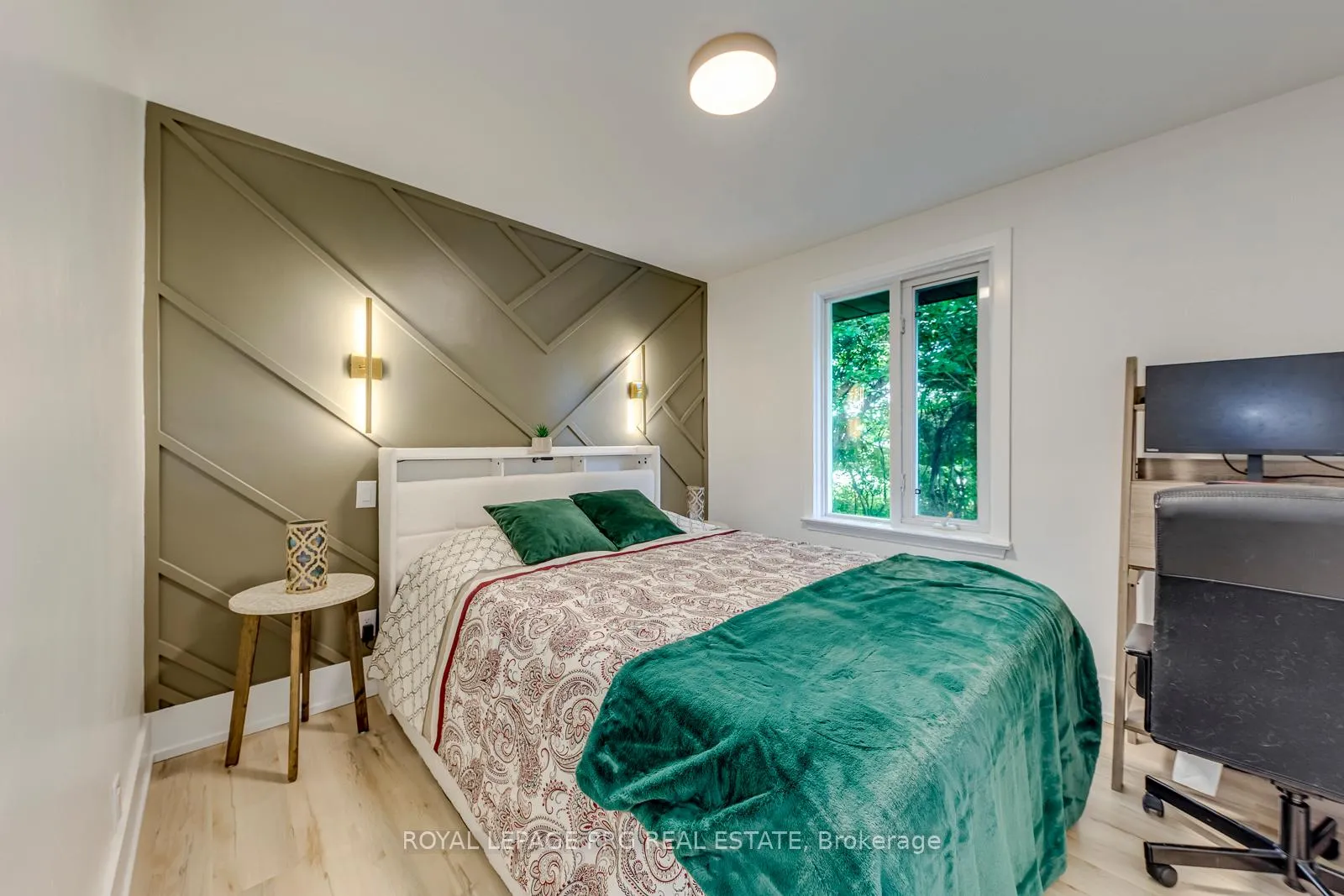 Photo 26 of 598 Wildwood Drive, Oakville, West — HOMEH