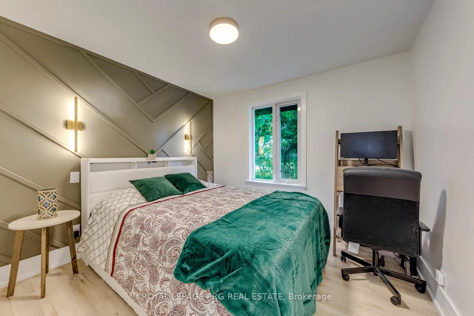 Photo 50 of 598 Wildwood Drive, Oakville, West — HOMEH