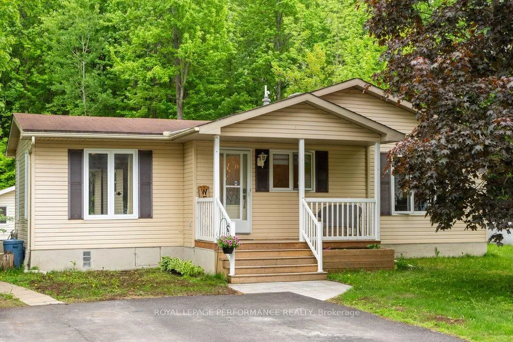 Photo 2 of 6580 Vista Patrick Private, Ottawa, Greely — HOMEH