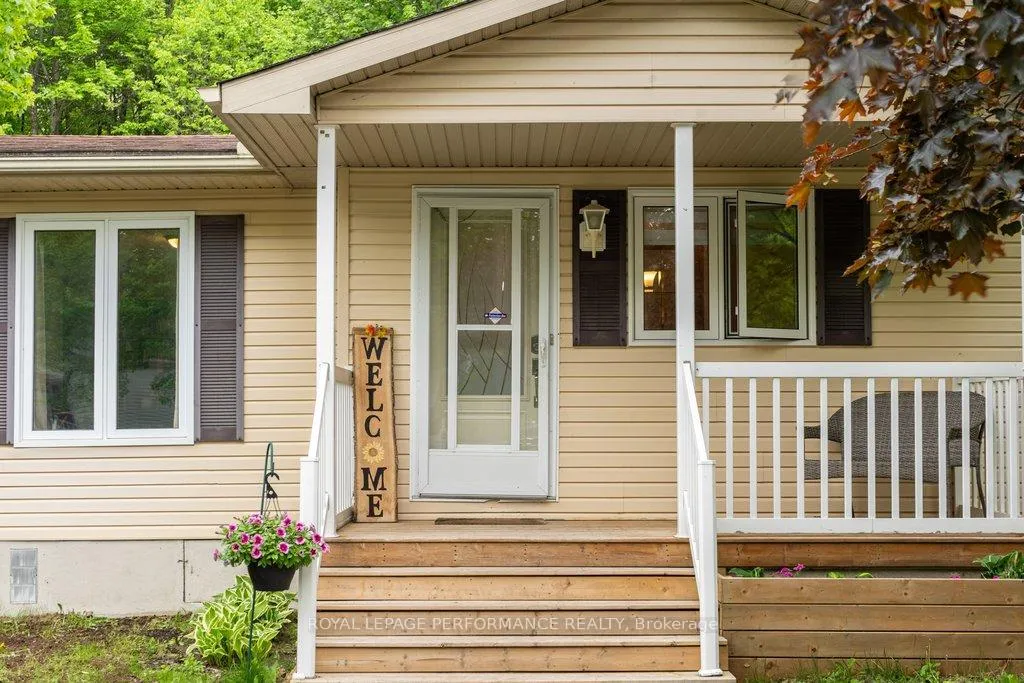 Photo 3 of 6580 Vista Patrick Private, Ottawa, Greely — HOMEH