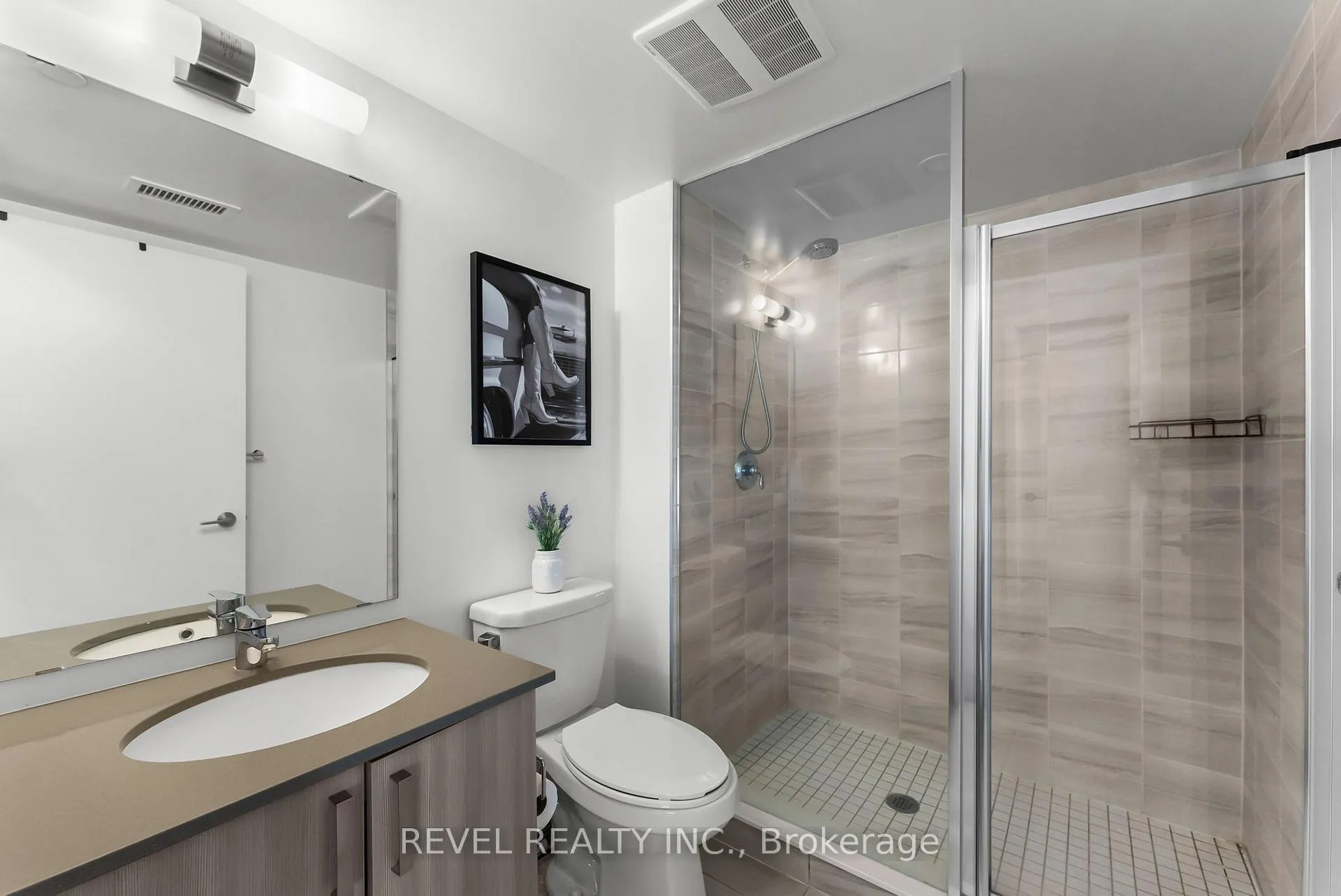 Photo 11 of Unit 1704, 1455 Celebration Drive, Pickering, Bay Ridges — HOMEH