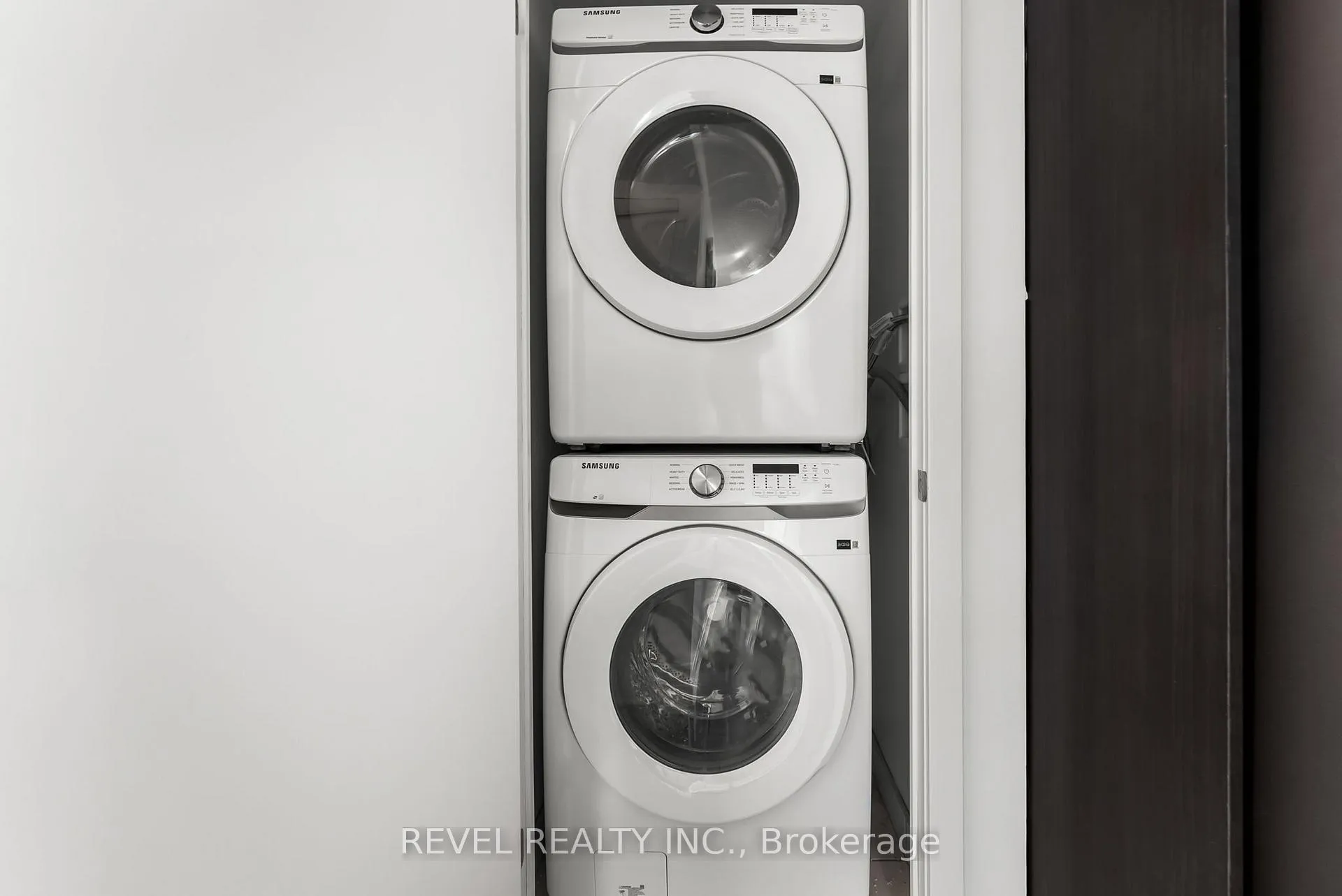 Photo 18 of Unit 1704, 1455 Celebration Drive, Pickering, Bay Ridges — HOMEH