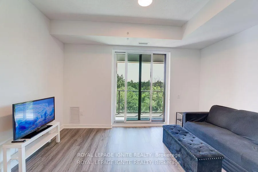 Photo 19 of Unit 327, 385 Arctic Red Drive, Oshawa, Windfields — HOMEH