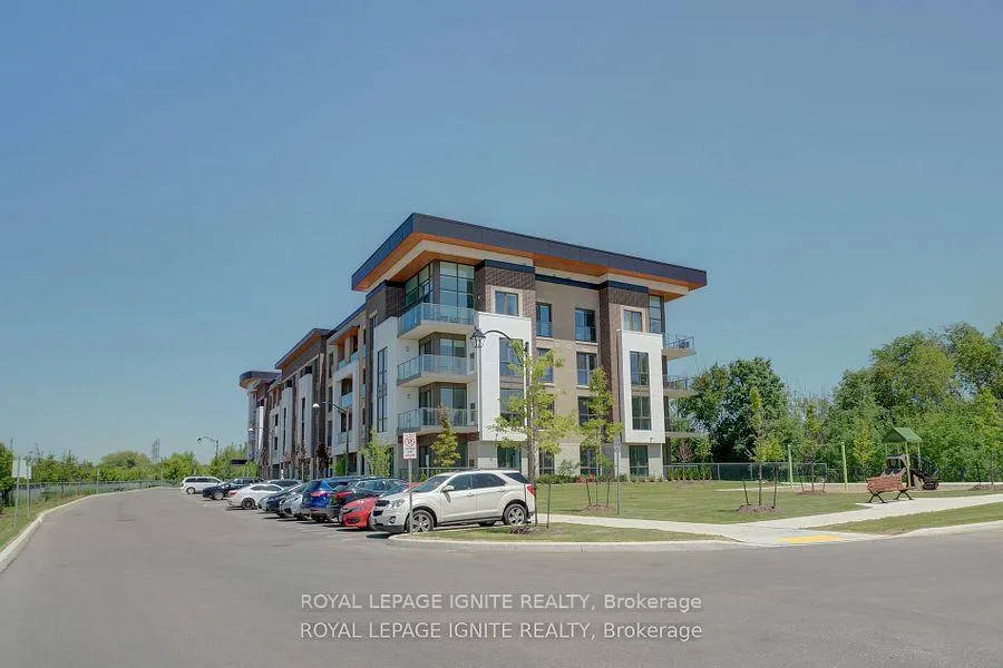 Photo 31 of Unit 327, 385 Arctic Red Drive, Oshawa, Windfields — HOMEH