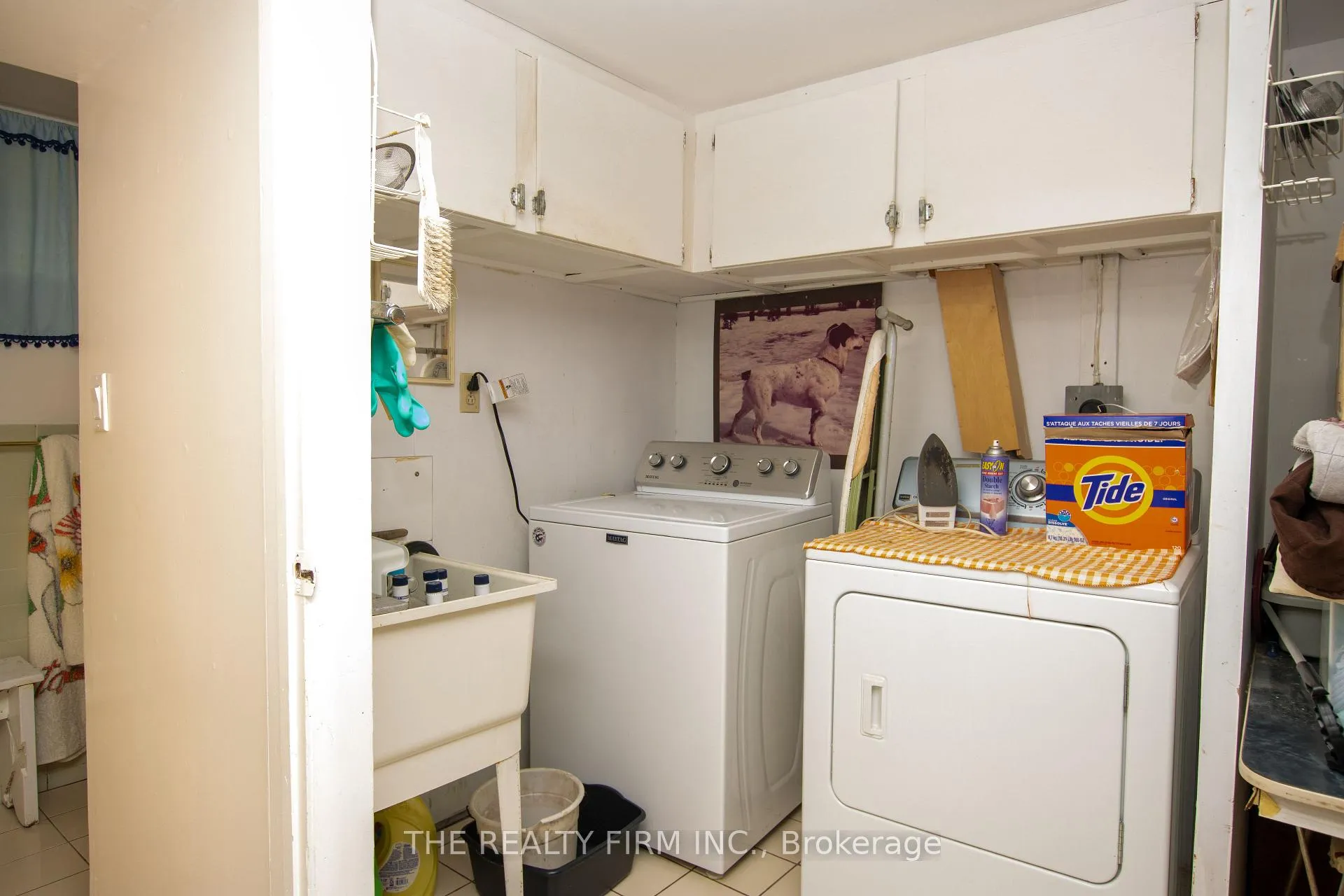 Photo 26 of 287 Panorama Crescent, London, South J — HOMEH