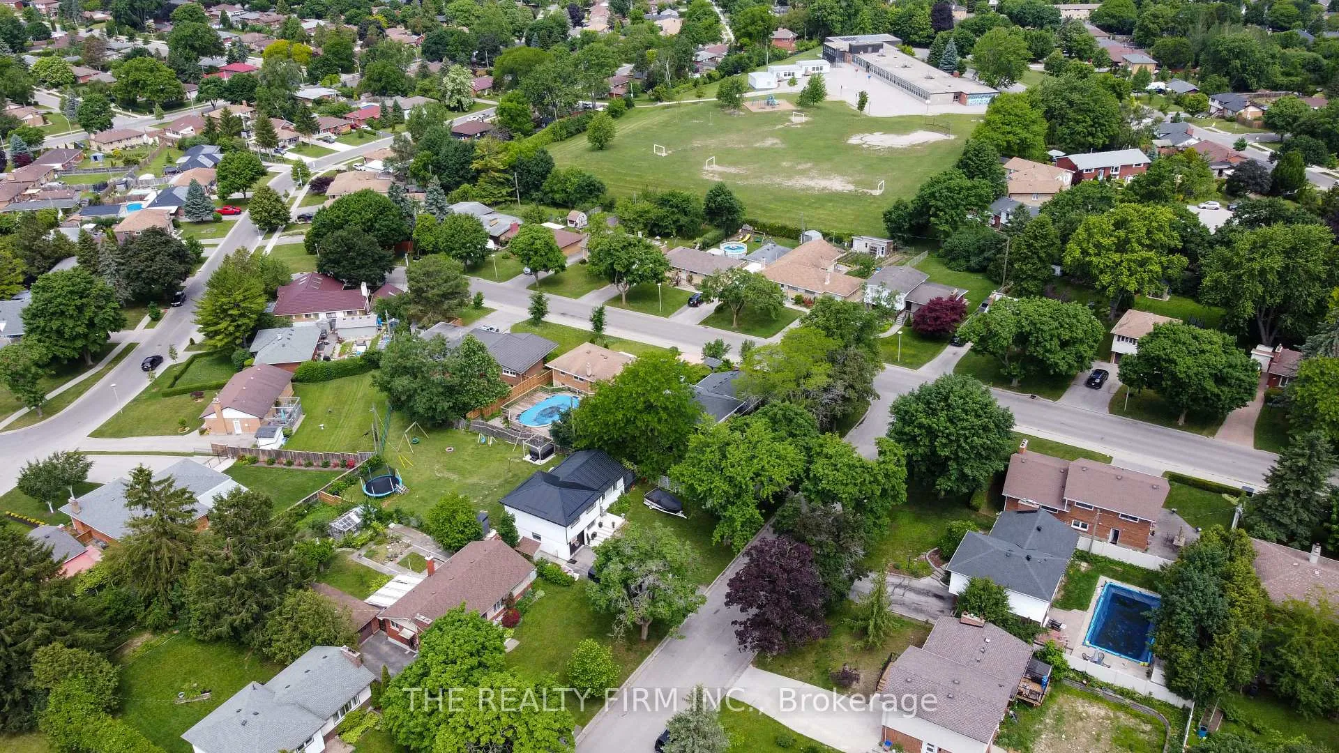 Photo 39 of 287 Panorama Crescent, London, South J — HOMEH