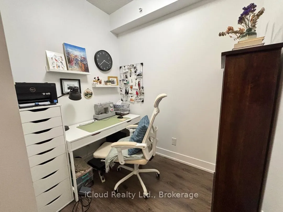 Photo 9 of Unit 410, 68 Merton Street, Toronto, Mount Pleasant West — HOMEH