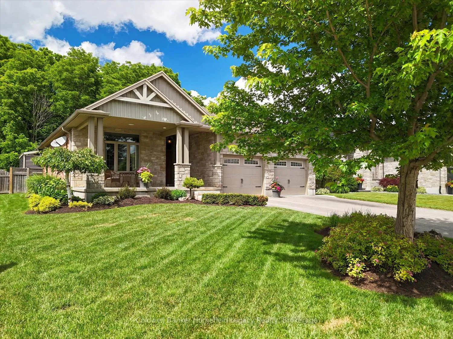 Photo 3 of 46 Trillium Crescent, St. Marys — HOMEH