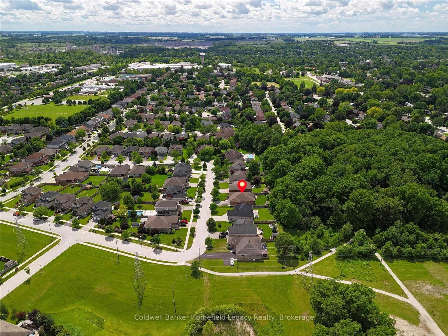 Photo 8 of 46 Trillium Crescent, St. Marys — HOMEH