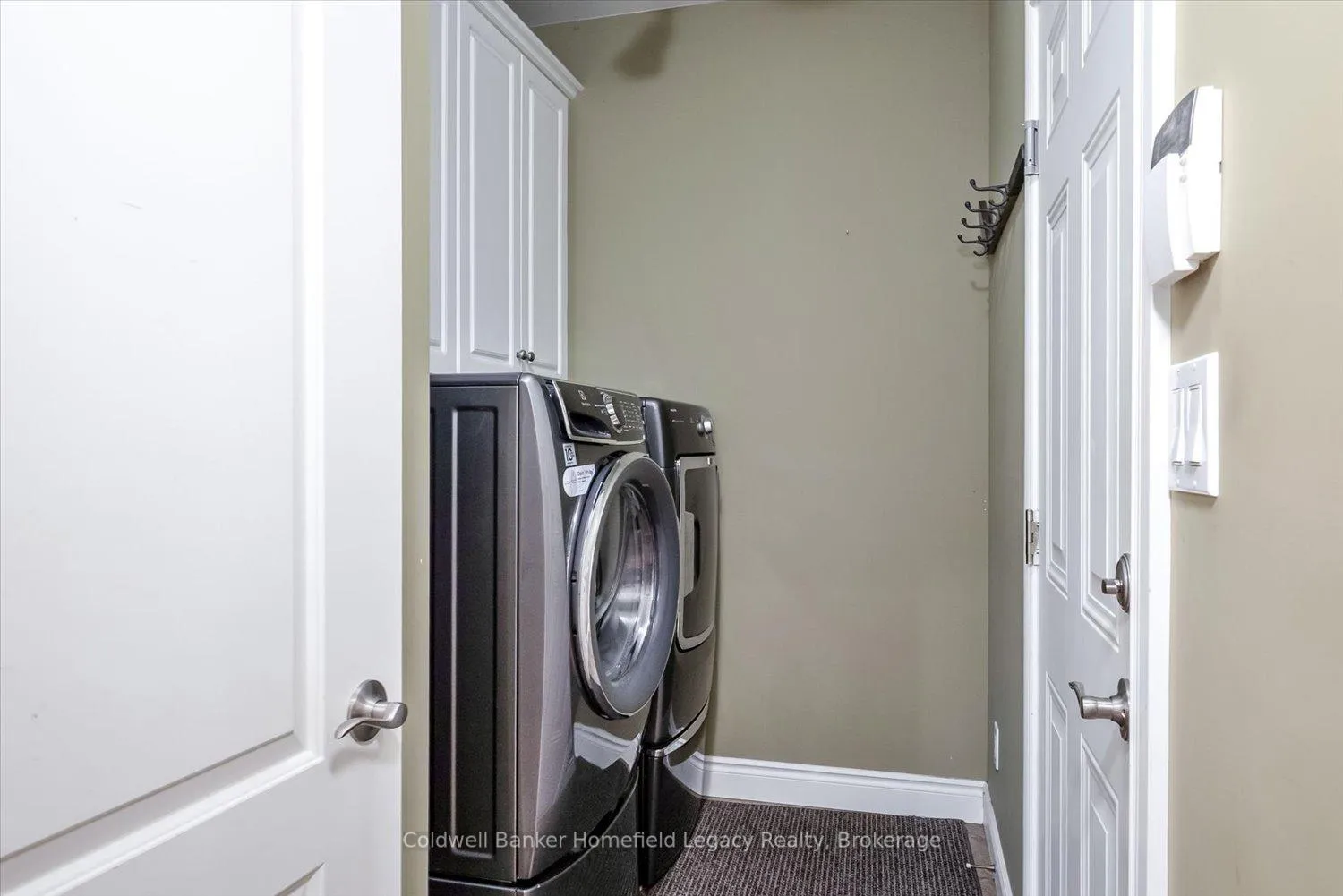 Photo 33 of 46 Trillium Crescent, St. Marys — HOMEH