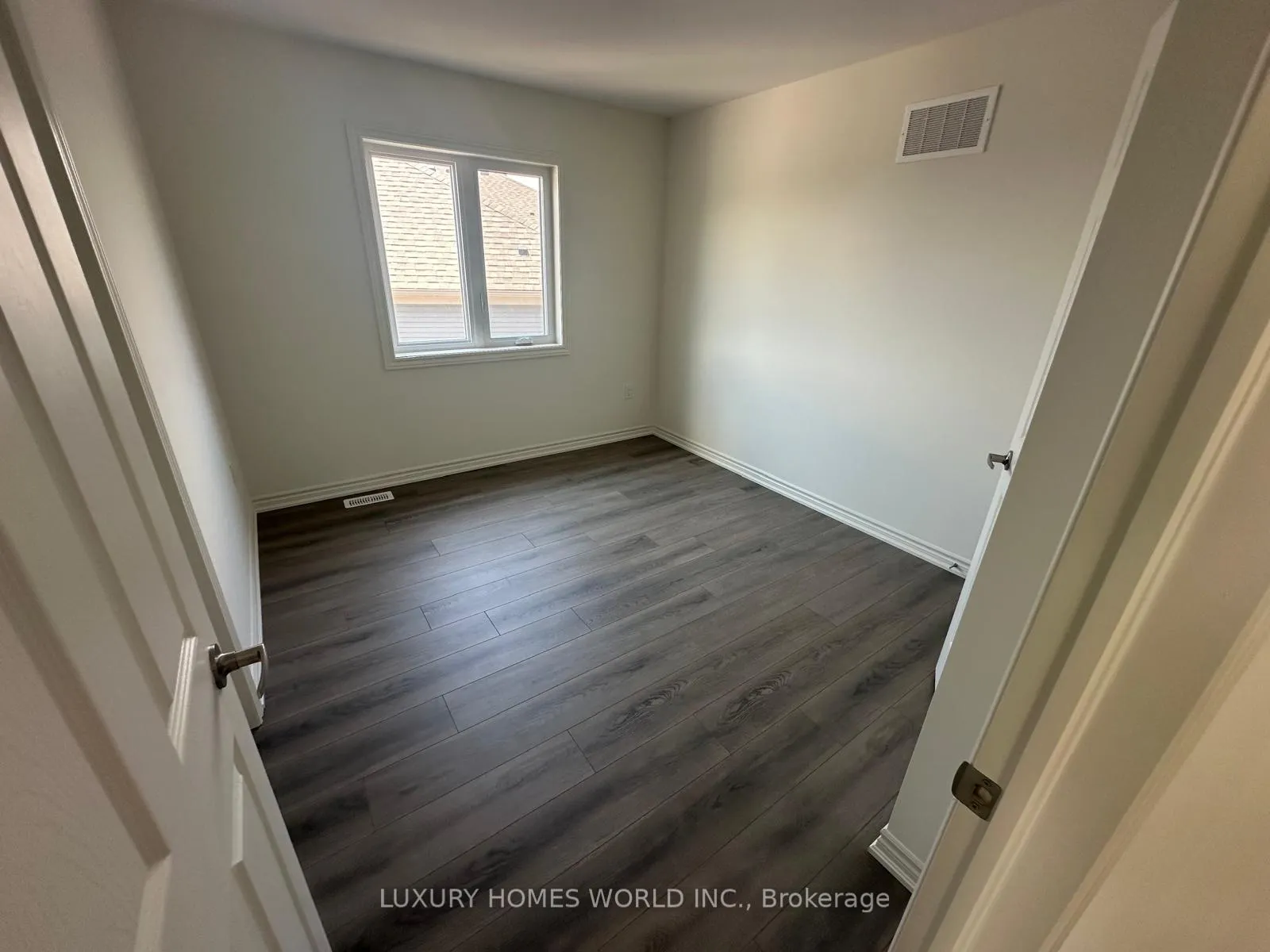 Photo 6 of 1113 Trailsview Avenue, Cobourg — HOMEH