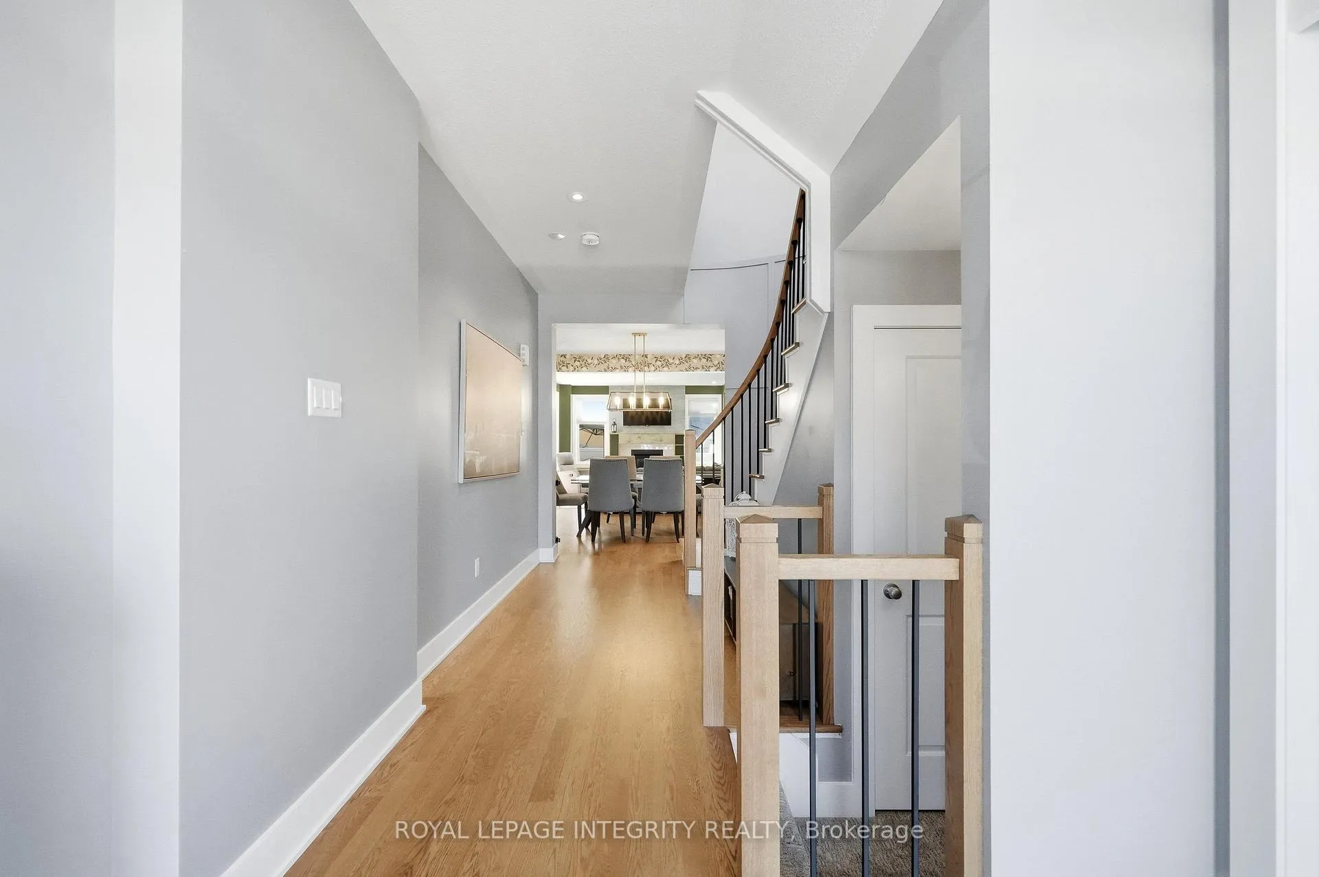 Photo 4 of 525 Yellow Birch Street, Ottawa, Mer Bleue/Bradley Estates/Anderson Park — HOMEH