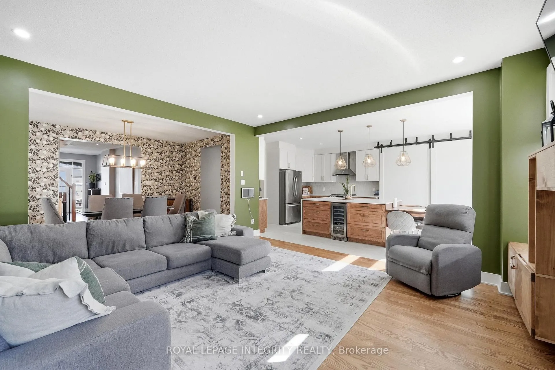 Photo 10 of 525 Yellow Birch Street, Ottawa, Mer Bleue/Bradley Estates/Anderson Park — HOMEH