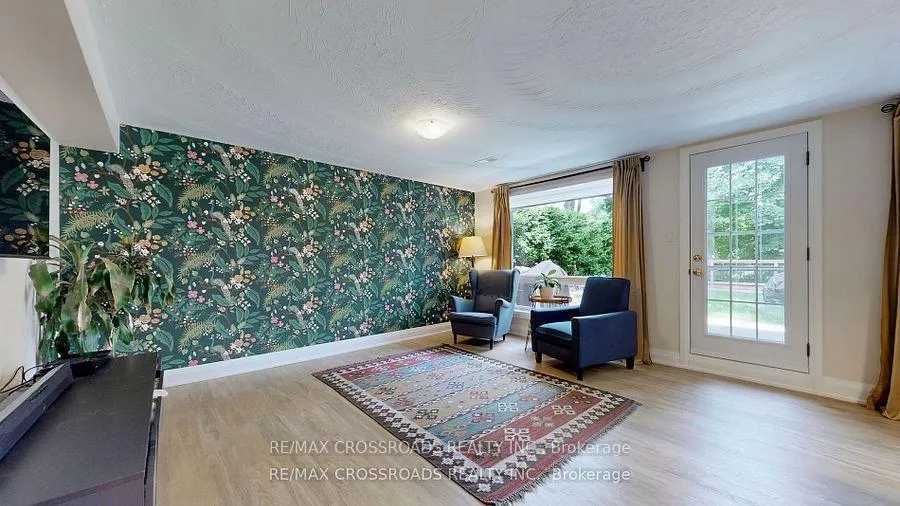 Photo 21 of 12A Delroy Drive, Etobicoke, Stonegate-Queensway — HOMEH