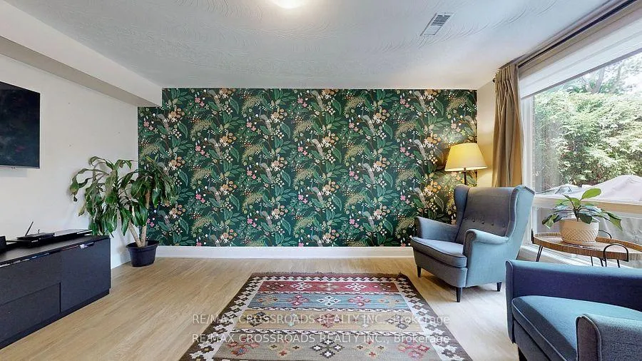 Photo 22 of 12A Delroy Drive, Etobicoke, Stonegate-Queensway — HOMEH