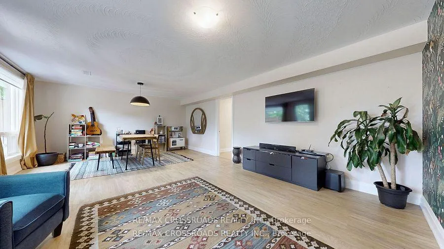 Photo 24 of 12A Delroy Drive, Etobicoke, Stonegate-Queensway — HOMEH