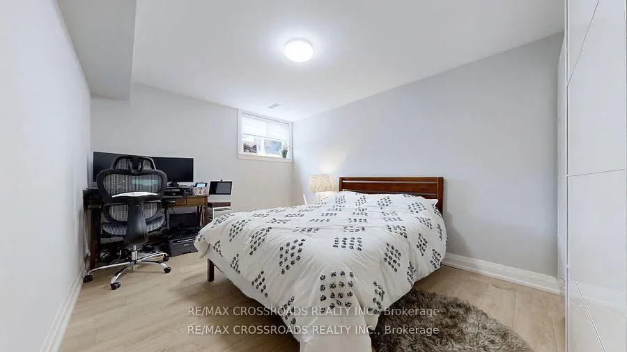 Photo 28 of 12A Delroy Drive, Etobicoke, Stonegate-Queensway — HOMEH