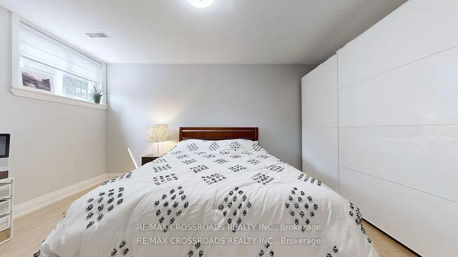 Photo 29 of 12A Delroy Drive, Etobicoke, Stonegate-Queensway — HOMEH