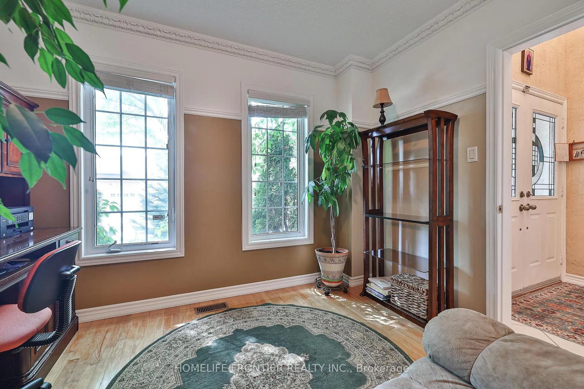 Photo 7 of 110 Red River Crescent, Newmarket, Woodland Hill — HOMEH