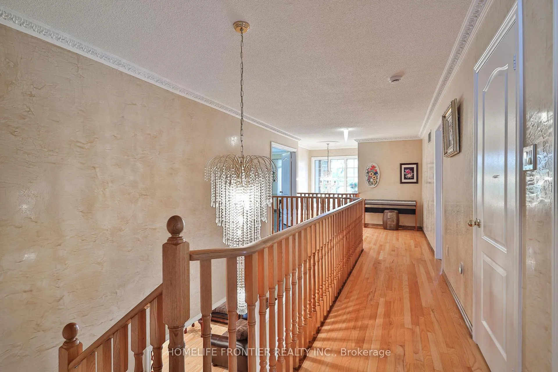 Photo 25 of 110 Red River Crescent, Newmarket, Woodland Hill — HOMEH