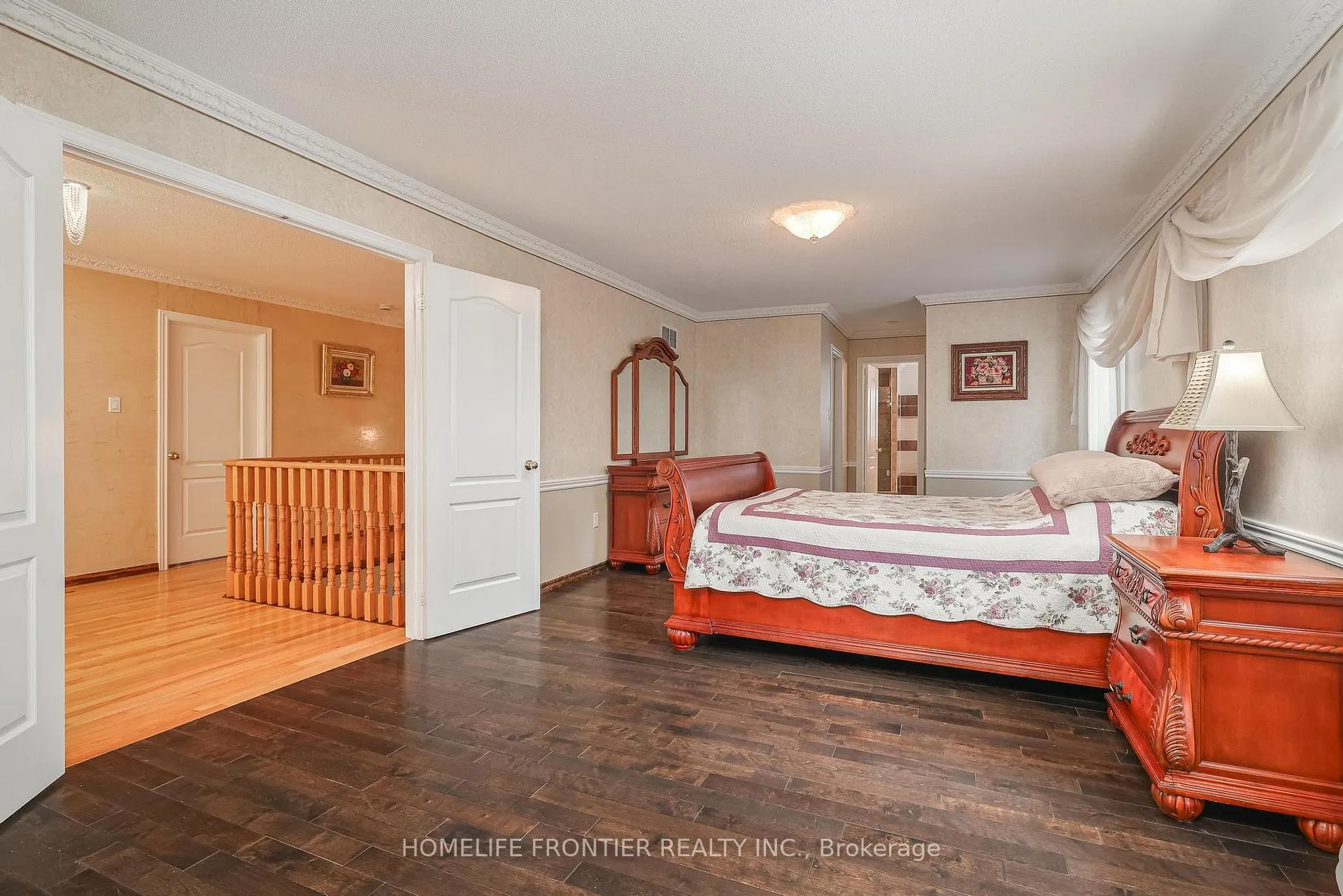 Photo 34 of 110 Red River Crescent, Newmarket, Woodland Hill — HOMEH
