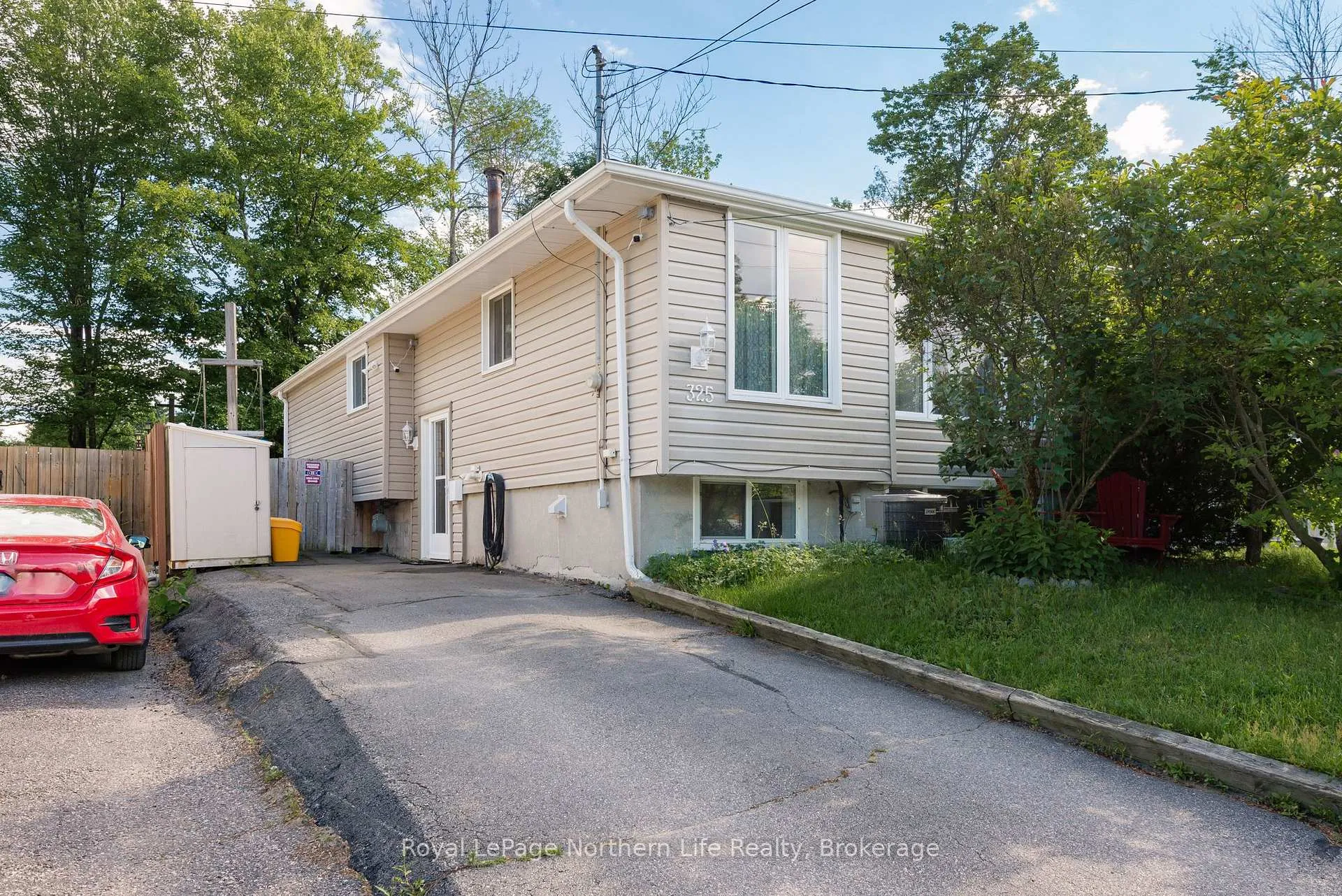 Front of 325 Gordon Drive