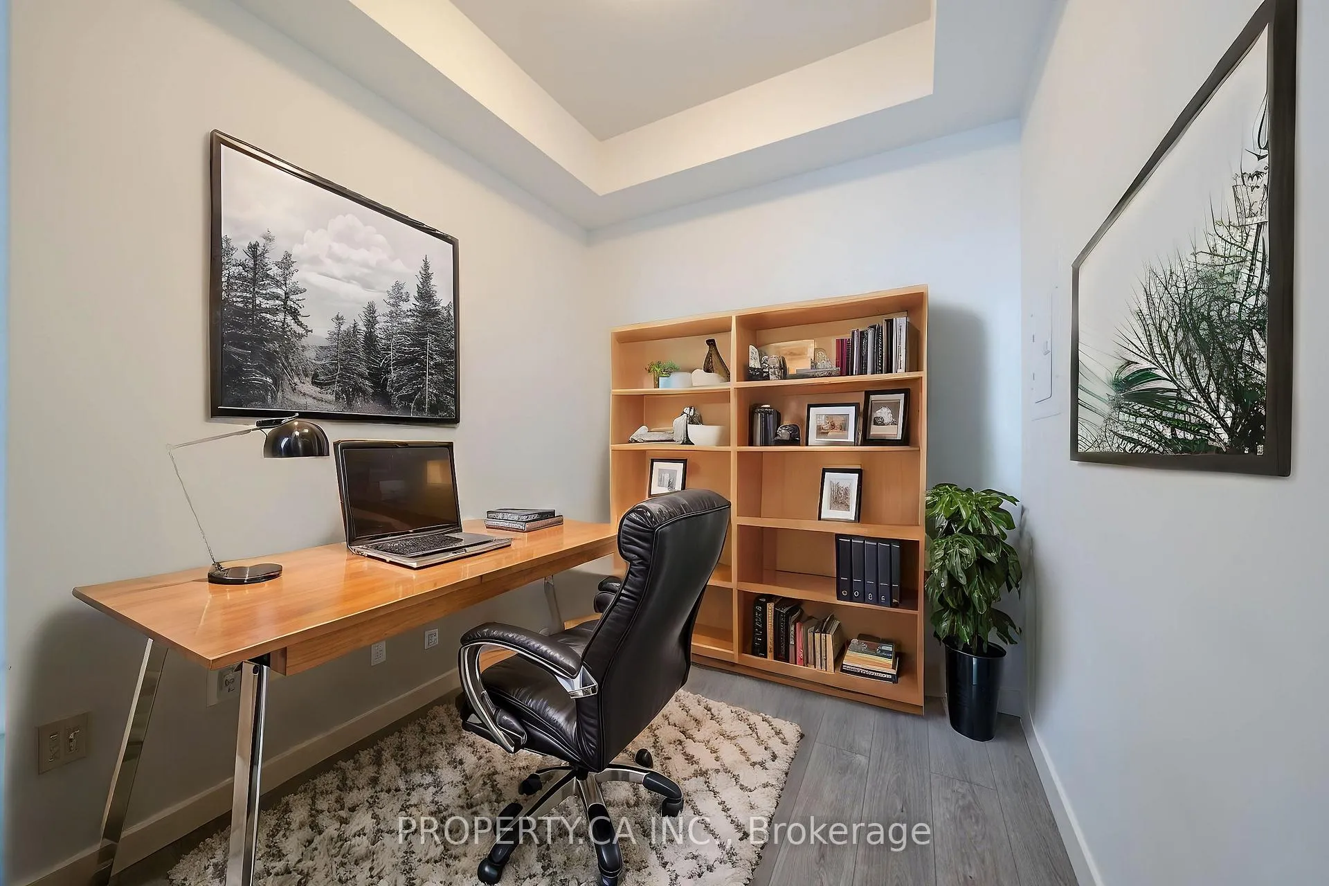 Photo 5 of Unit 1412, 8 Eglinton Avenue E, Toronto, Mount Pleasant West — HOMEH