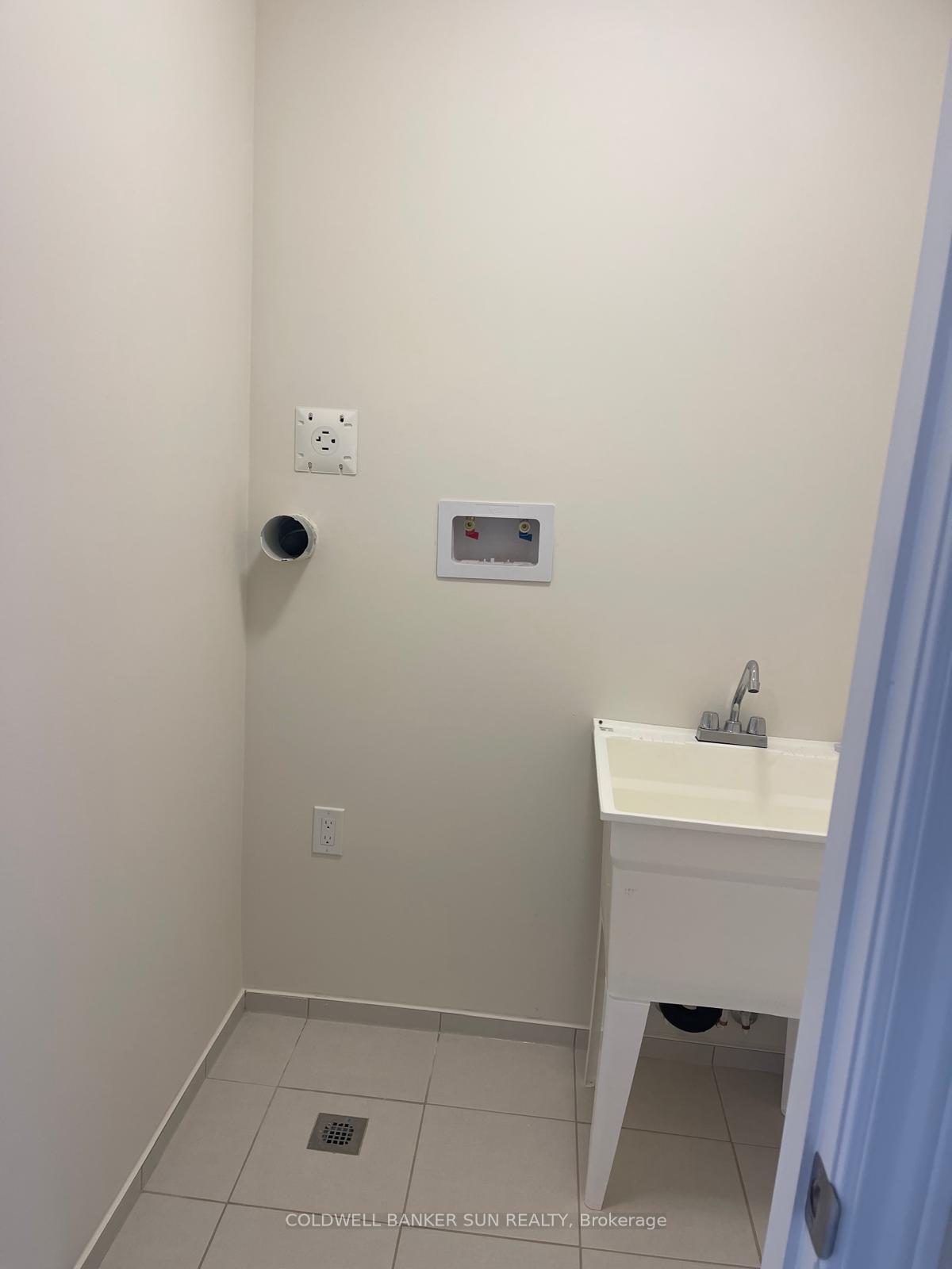 Photo 14 of 54 Brown Street, Erin — HOMEH