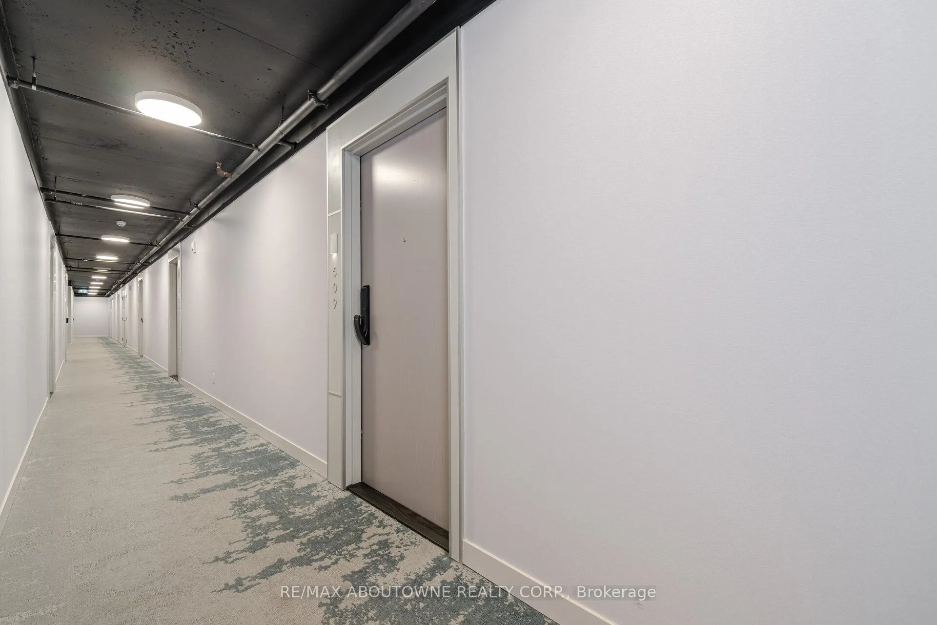 Photo 30 of Unit 508B, 3200 Dakota Common, Burlington, Alton — HOMEH