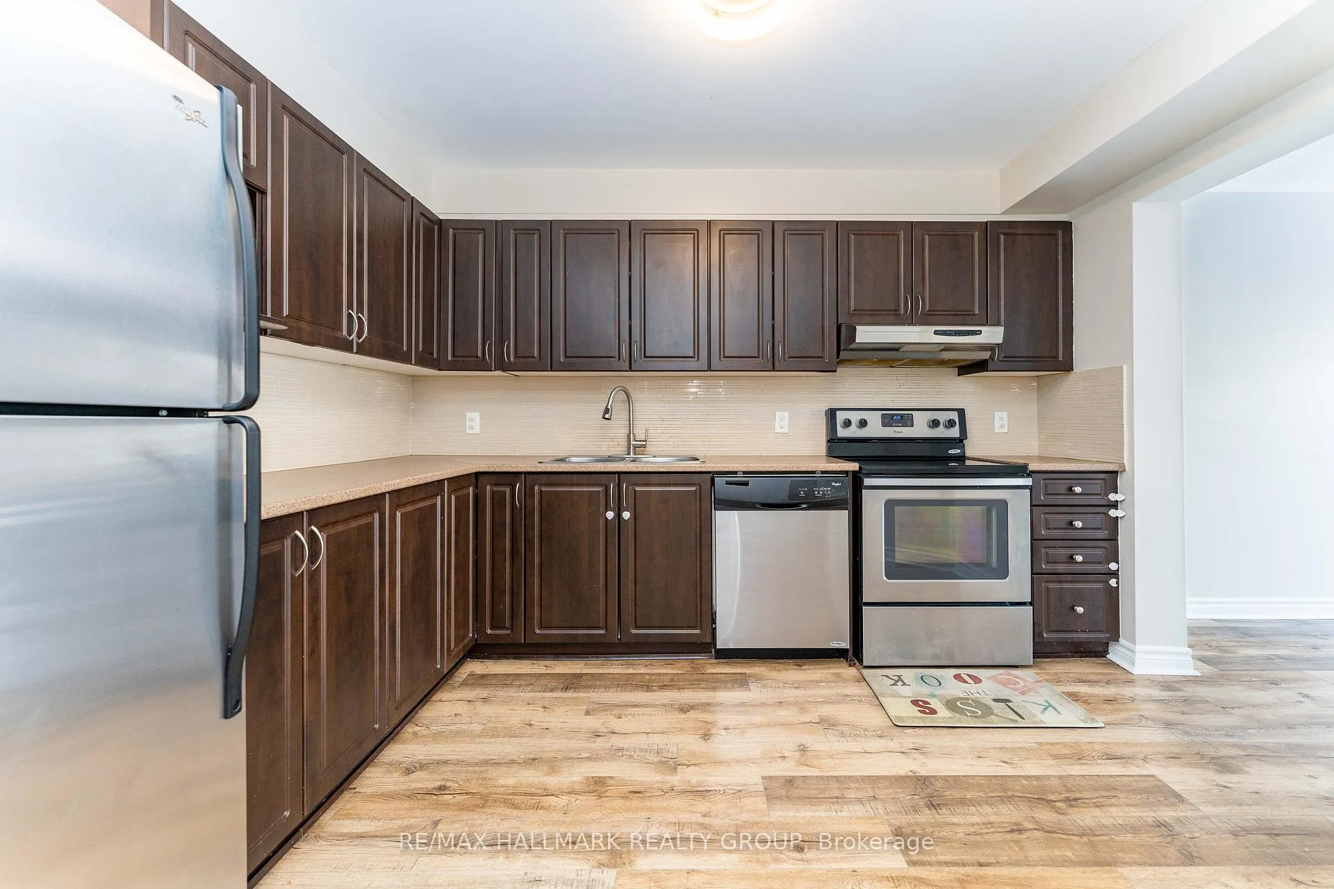 Photo 8 of 155 Calvington Avenue, Ottawa, Kanata - Kanata Lakes/Heritage Hills — HOMEH