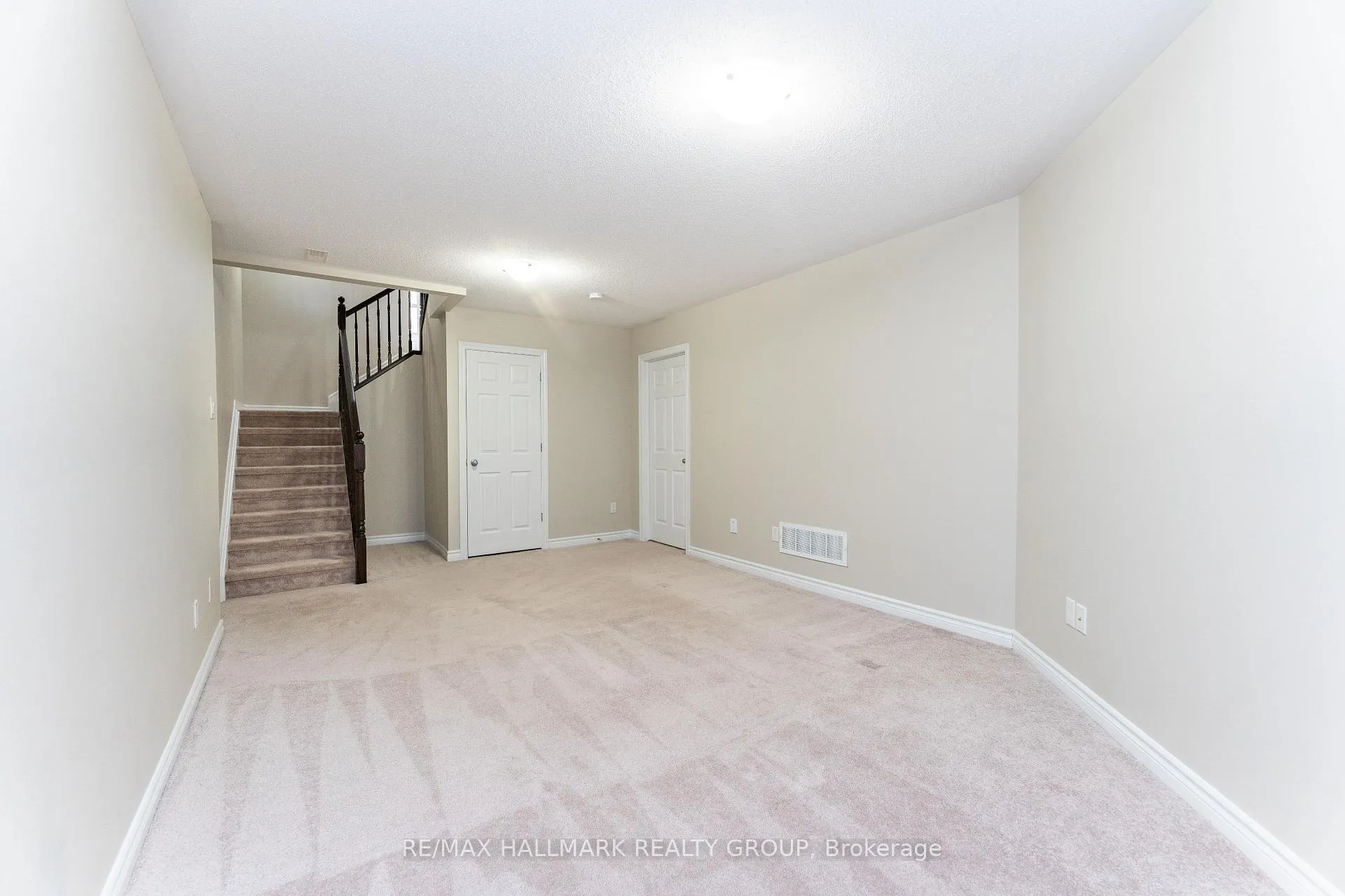 Photo 27 of 155 Calvington Avenue, Ottawa, Kanata - Kanata Lakes/Heritage Hills — HOMEH