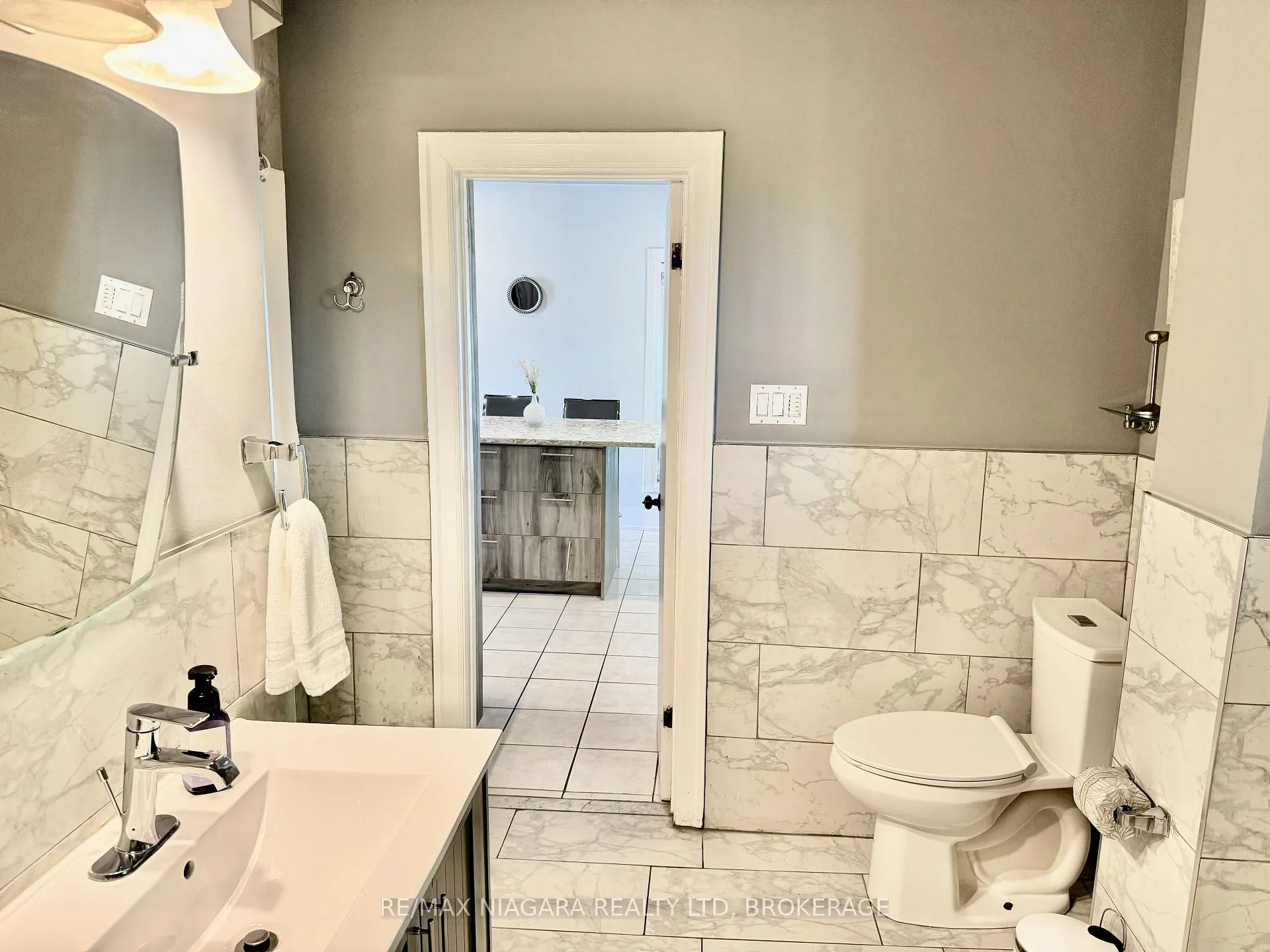 Photo 17 of Unit Unit 6, 4691 River Road, Niagara Falls, Downtown — HOMEH