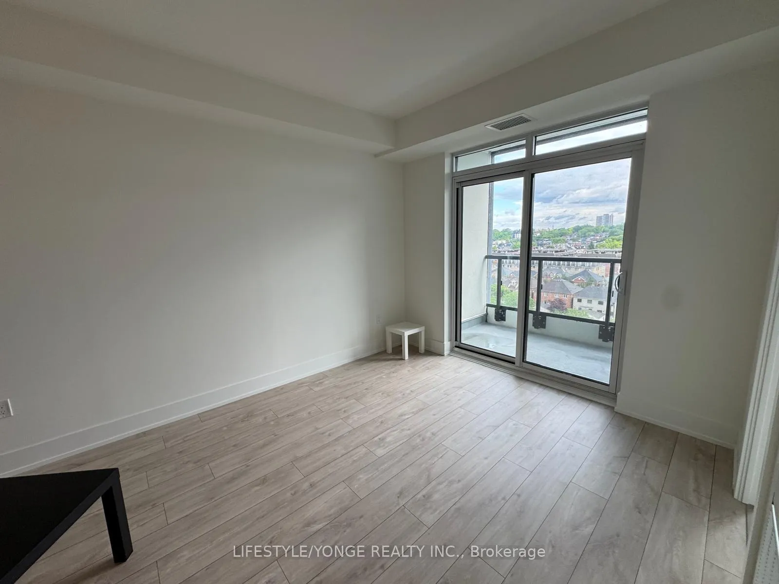 Photo 4 of Unit 817, 858 Dupont Street, Toronto, Dovercourt-Wallace Emerson-Junction — HOMEH