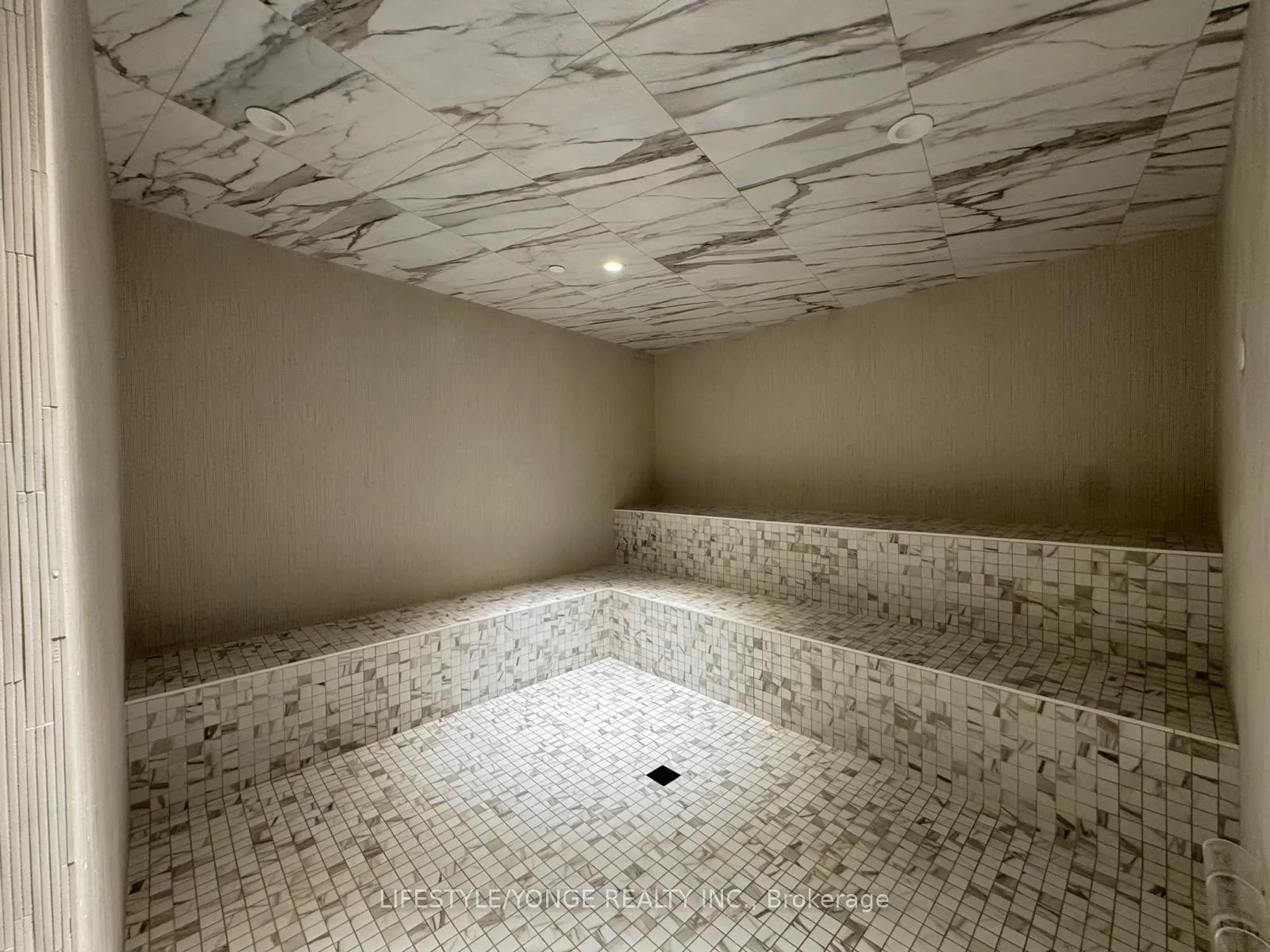 Photo 21 of Unit 817, 858 Dupont Street, Toronto, Dovercourt-Wallace Emerson-Junction — HOMEH