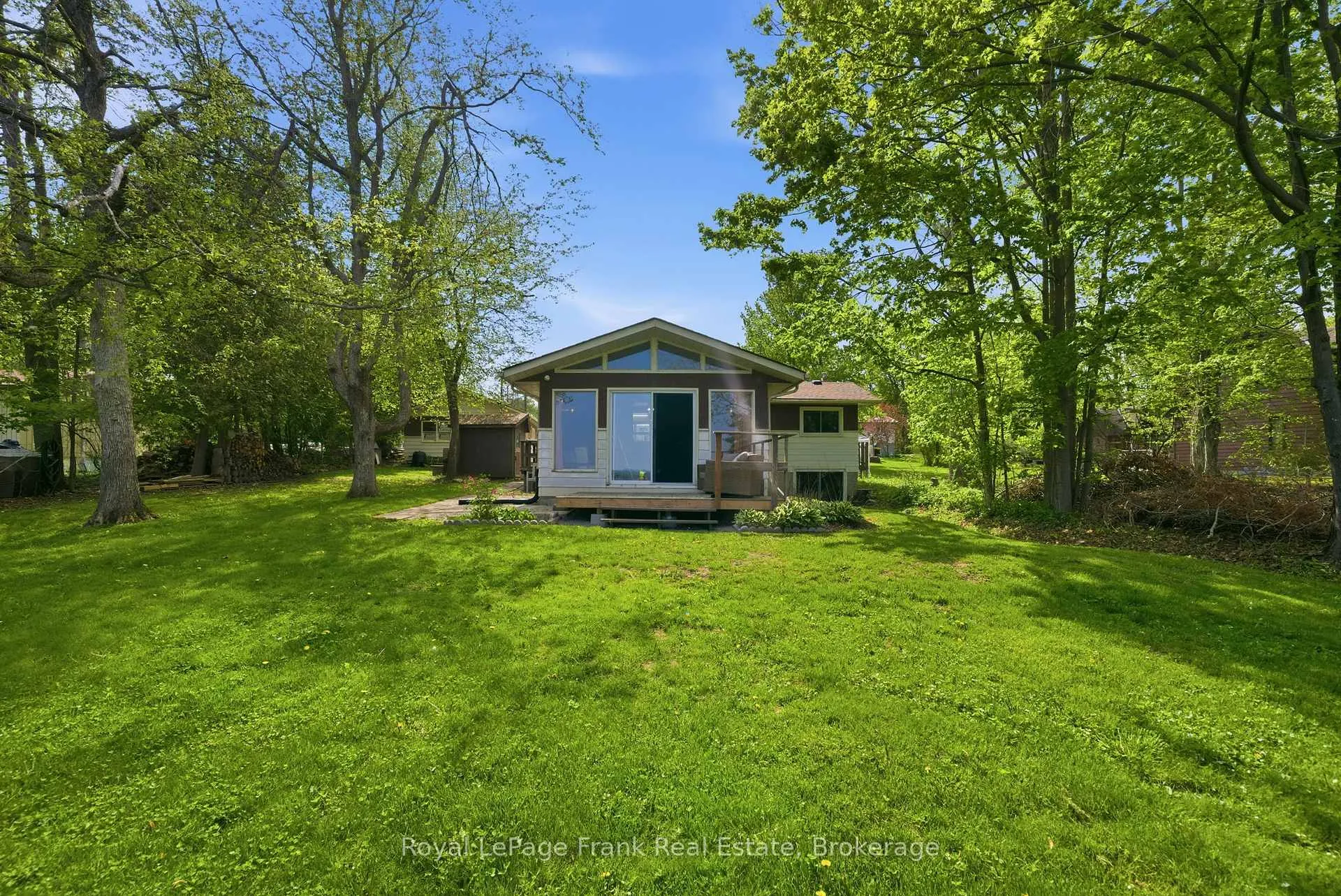 Photo 6 of 54 Butternut Drive, Kawartha Lakes, Fenelon — HOMEH