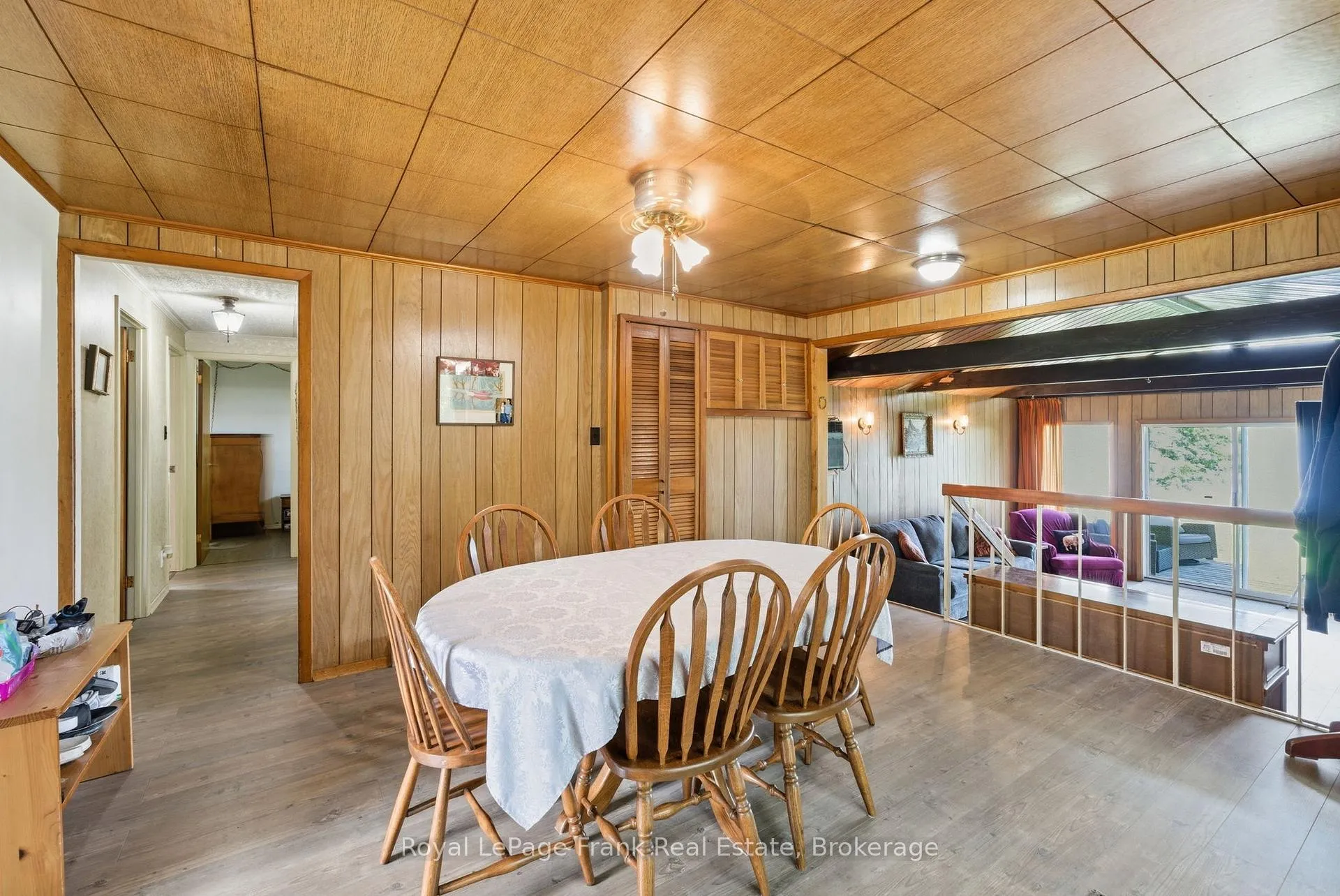 Photo 15 of 54 Butternut Drive, Kawartha Lakes, Fenelon — HOMEH