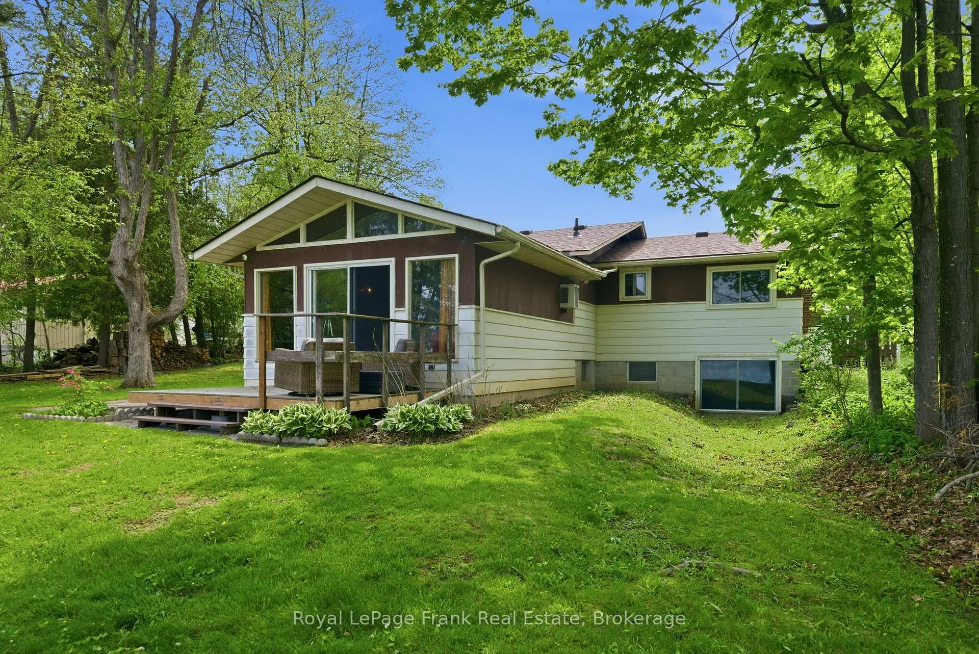 Photo 47 of 54 Butternut Drive, Kawartha Lakes, Fenelon — HOMEH