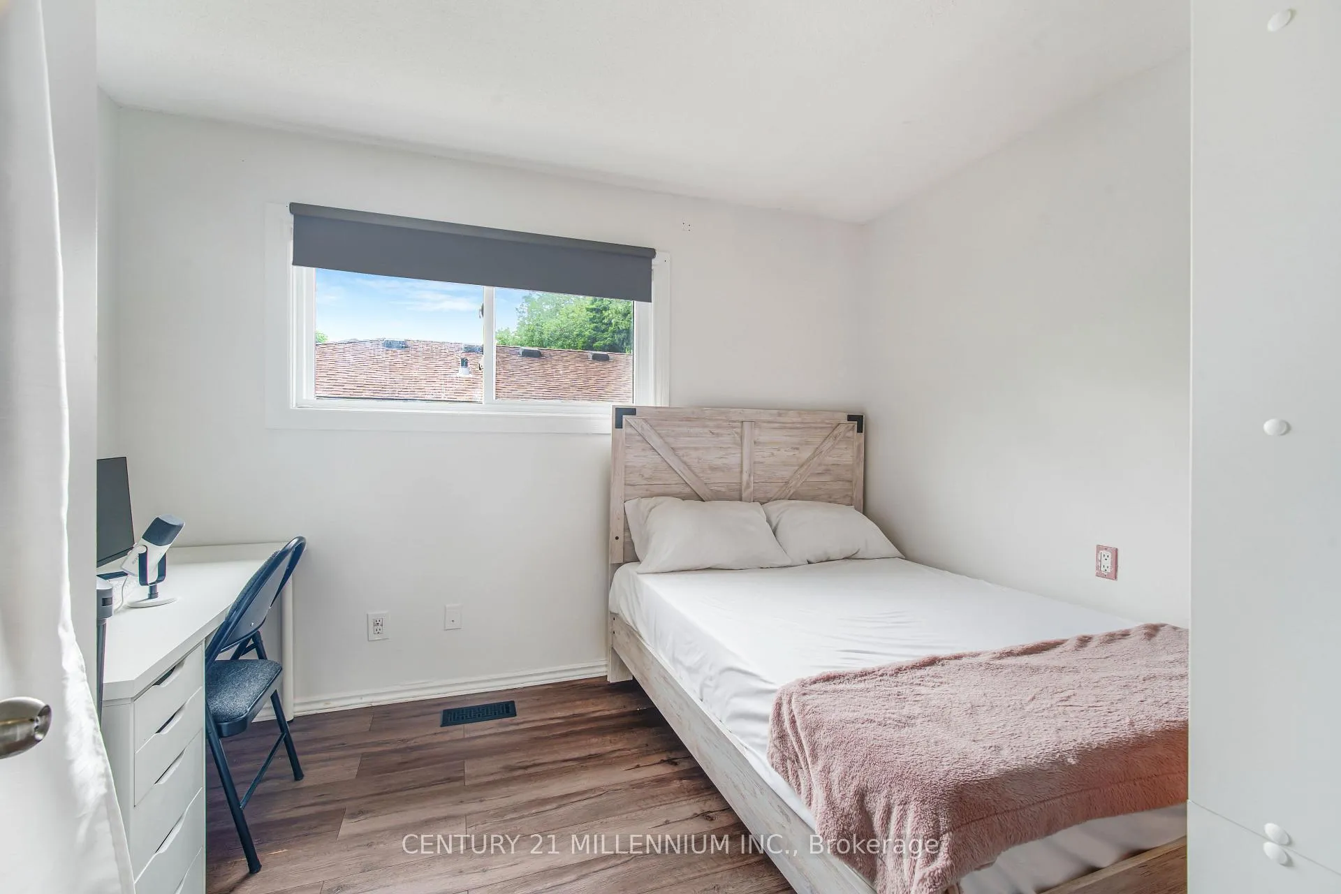 Photo 15 of 6182 Johnson Drive, Niagara Falls, Church's Lane — HOMEH