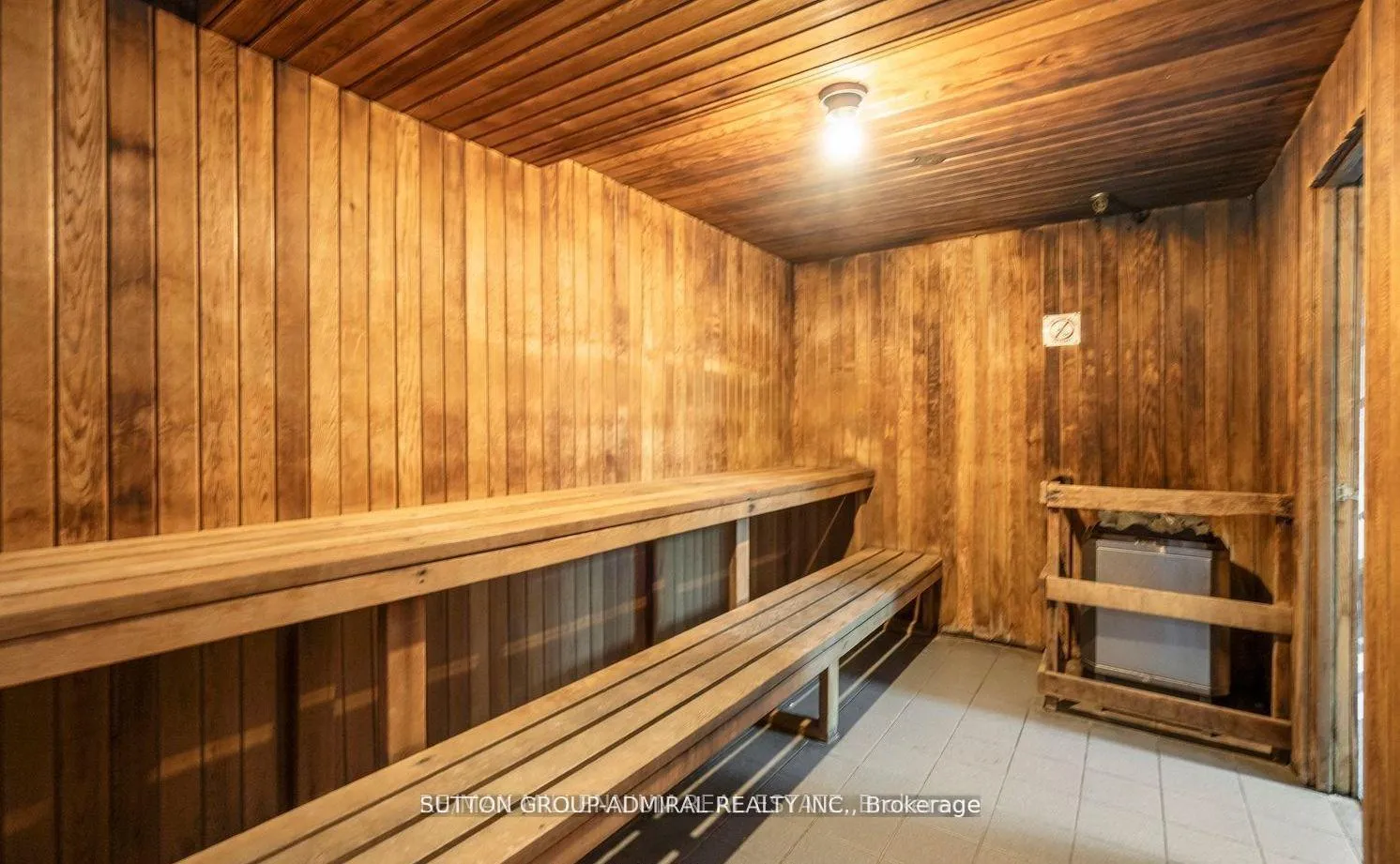 Photo 5 of Unit 1505, 61 Markbrook Lane, Etobicoke, Mount Olive-Silverstone-Jamestown — HOMEH