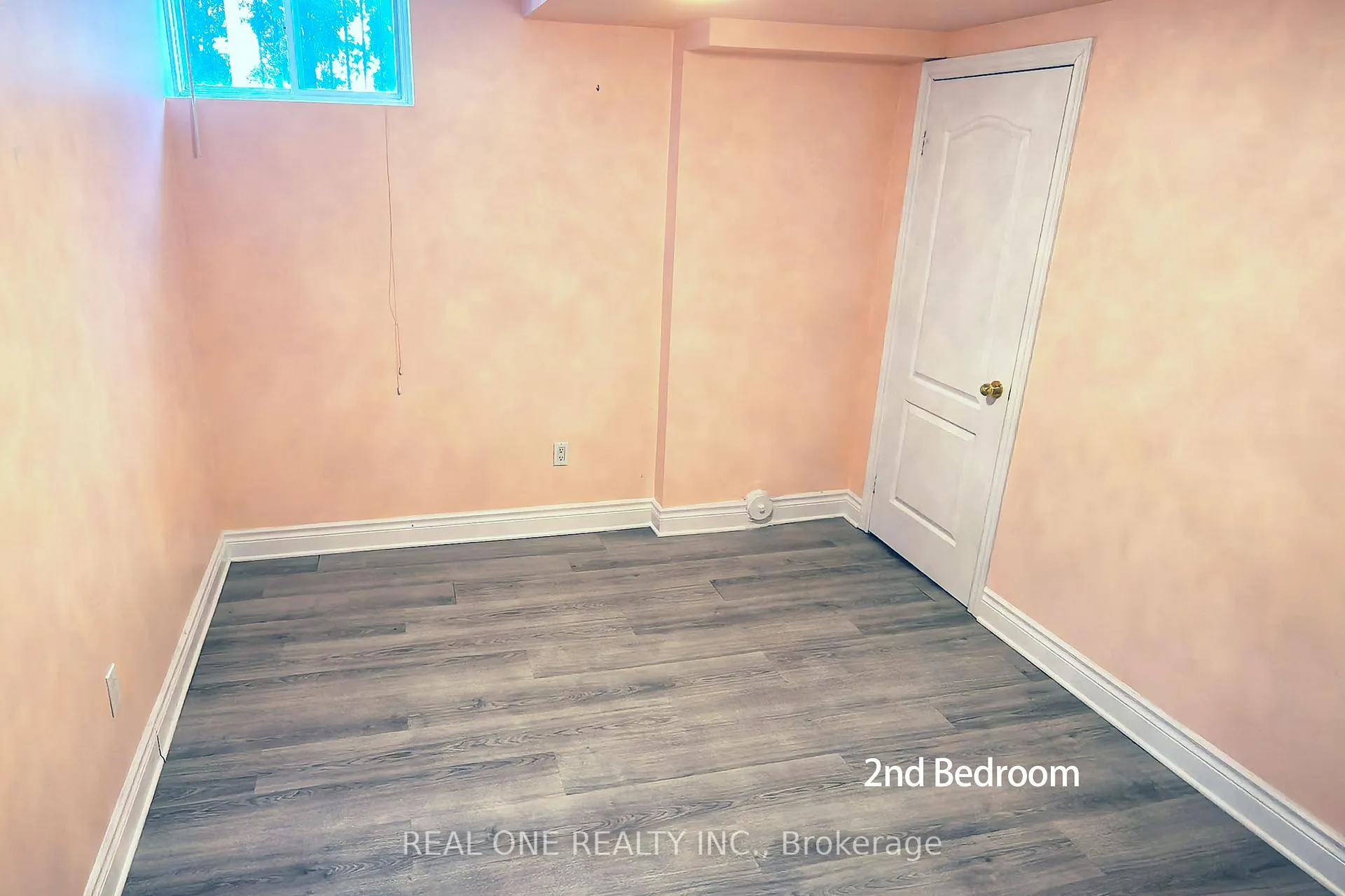Photo 14 of Unit BASEMENT, 301 Weldrick Road E, Richmond Hill, Observatory — HOMEH
