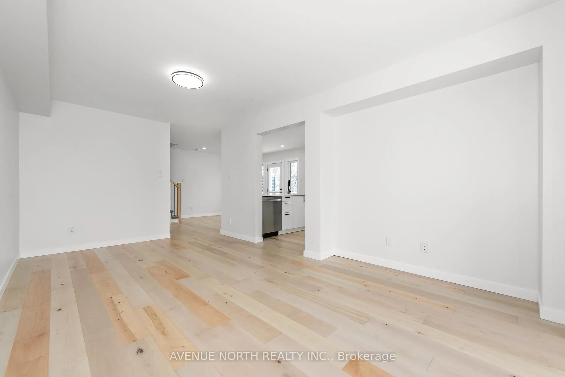 Photo 21 of 10 Streambank Street, Ottawa, Kanata - Emerald Meadows/Trailwest — HOMEH
