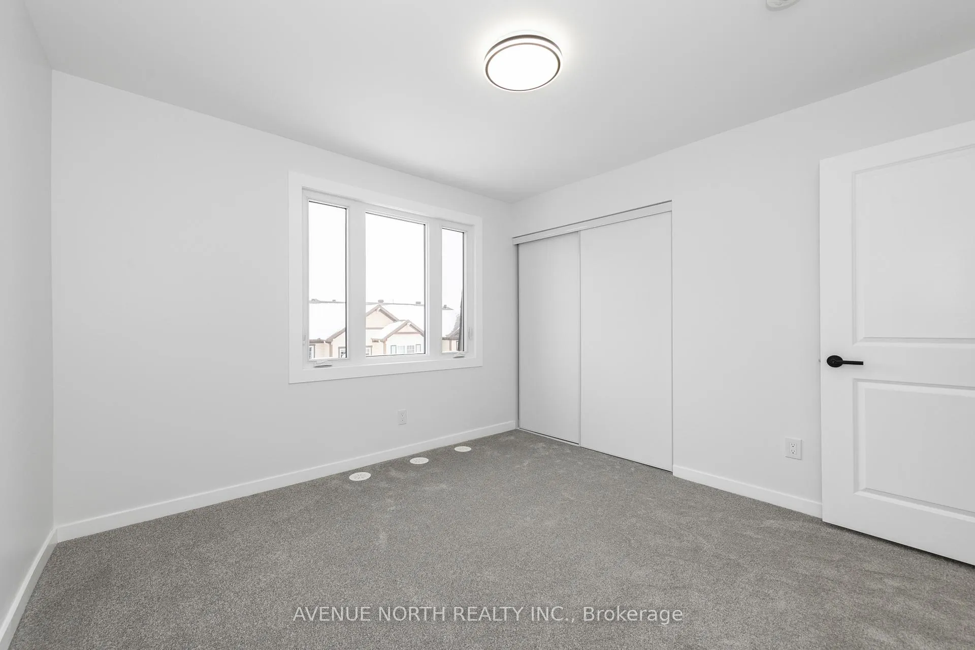 Photo 26 of 10 Streambank Street, Ottawa, Kanata - Emerald Meadows/Trailwest — HOMEH