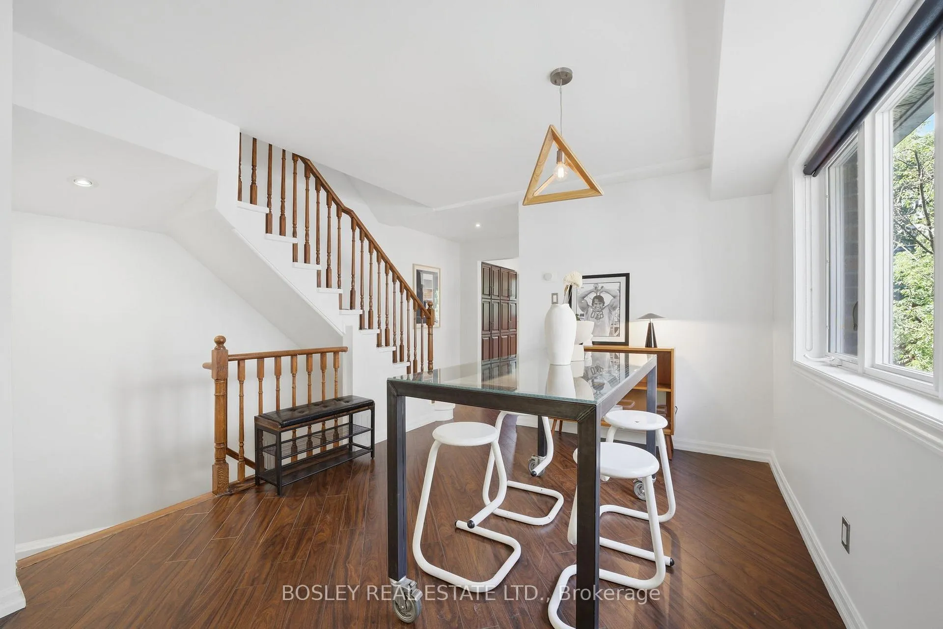 Photo 7 of Unit B, 889 Adelaide Street, Toronto, Niagara — HOMEH