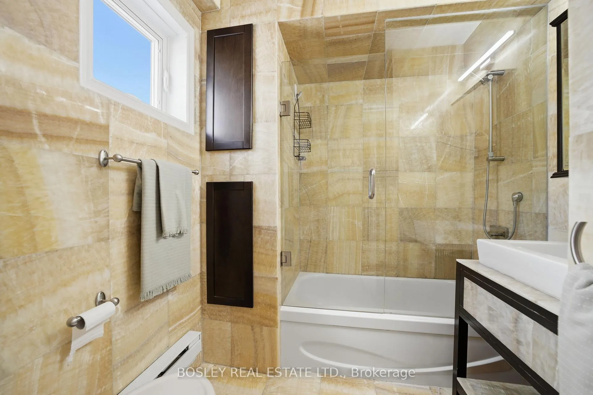 Photo 27 of Unit B, 889 Adelaide Street, Toronto, Niagara — HOMEH